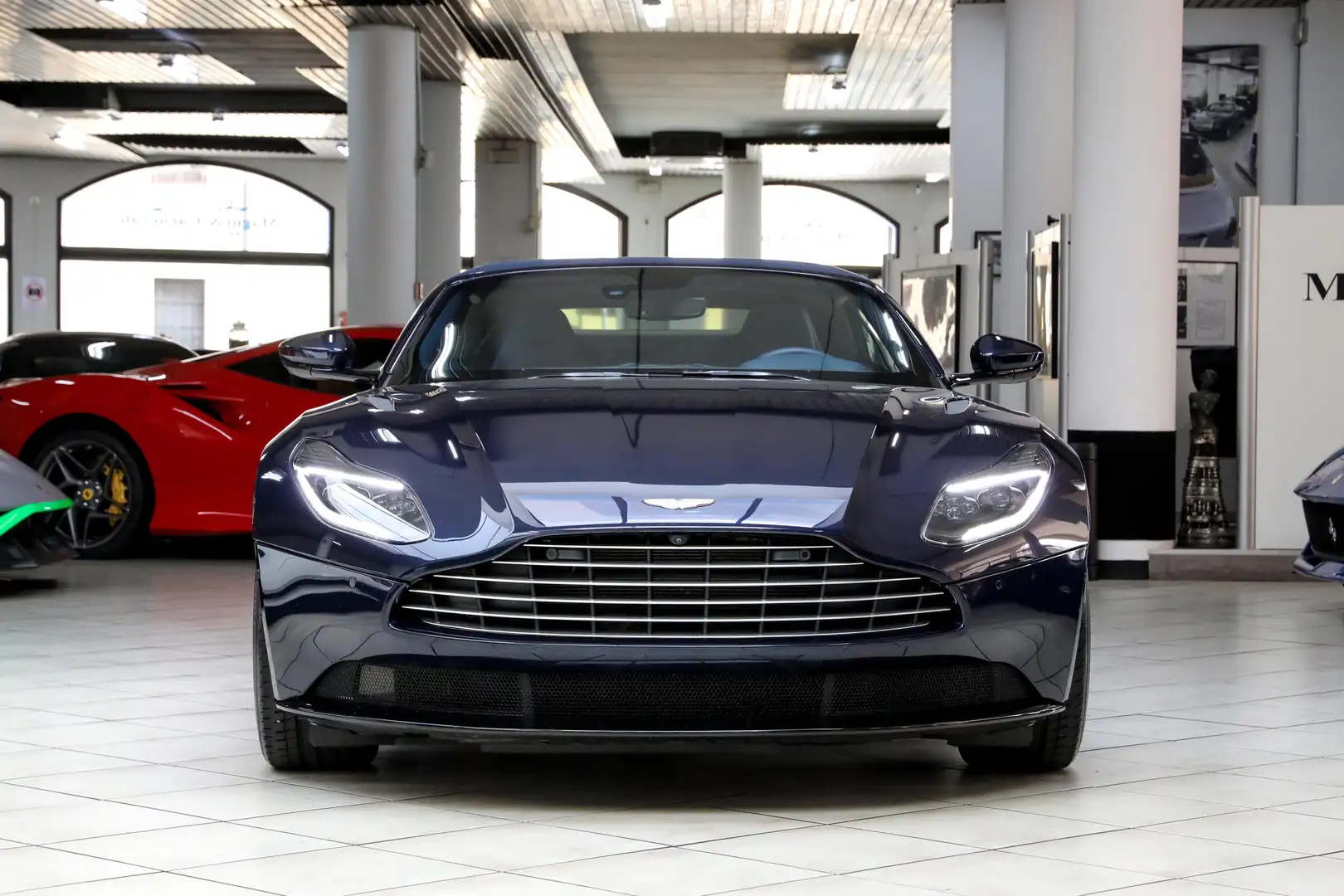 Aston Martin DB11 VOLANTE|2+2|20''|CLIMATE SEATS|360°VIEW Bleu - 2