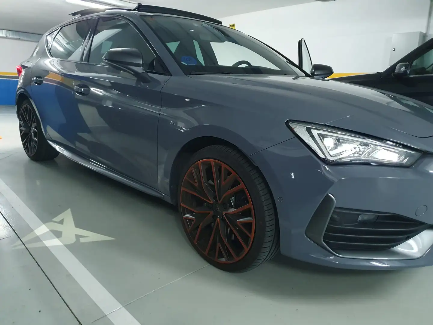 CUPRA Leon León 1.4 TSI VZ e-Hybrid DSG 245 - 2