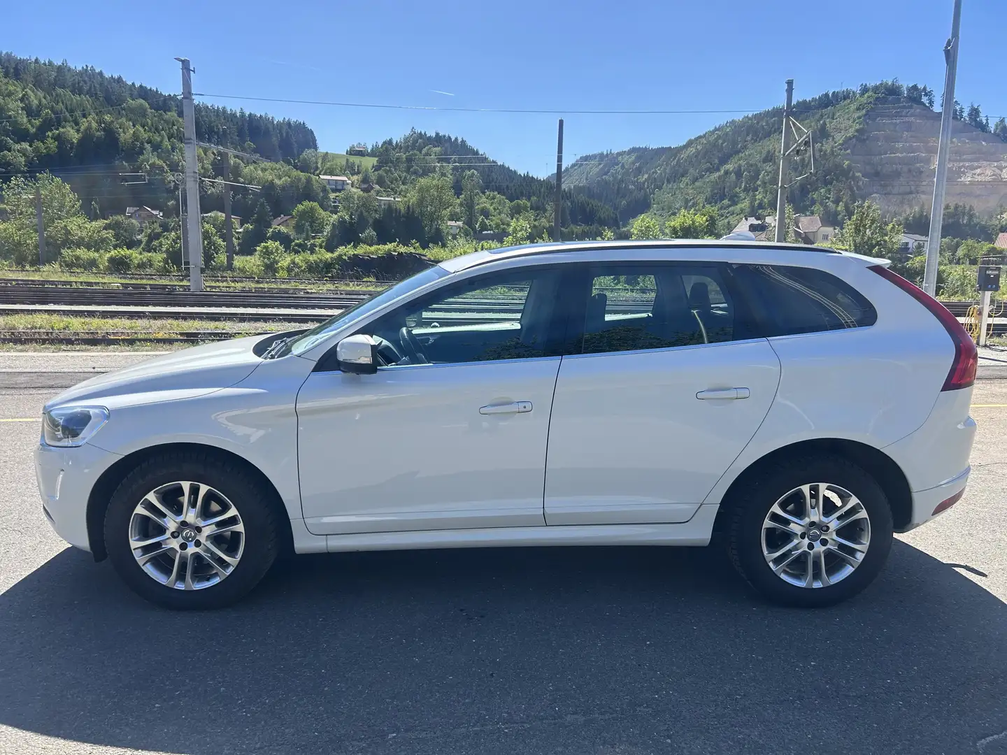 Volvo XC60 D3 Ocean Race - 1
