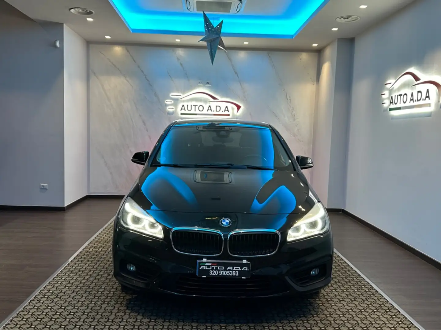 BMW 216 216d Active Tourer Luxury Blau - 1