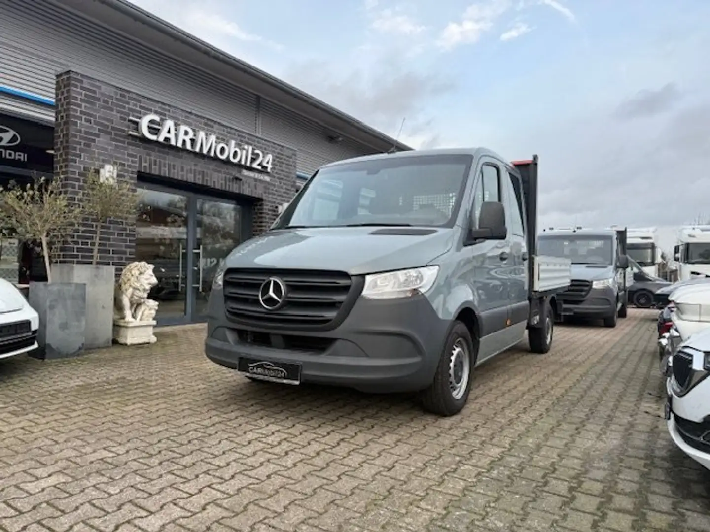 Mercedes-Benz Sprinter 215 CDI Standard HA*Pritsche*Klima*6-Sitzer Grau - 1