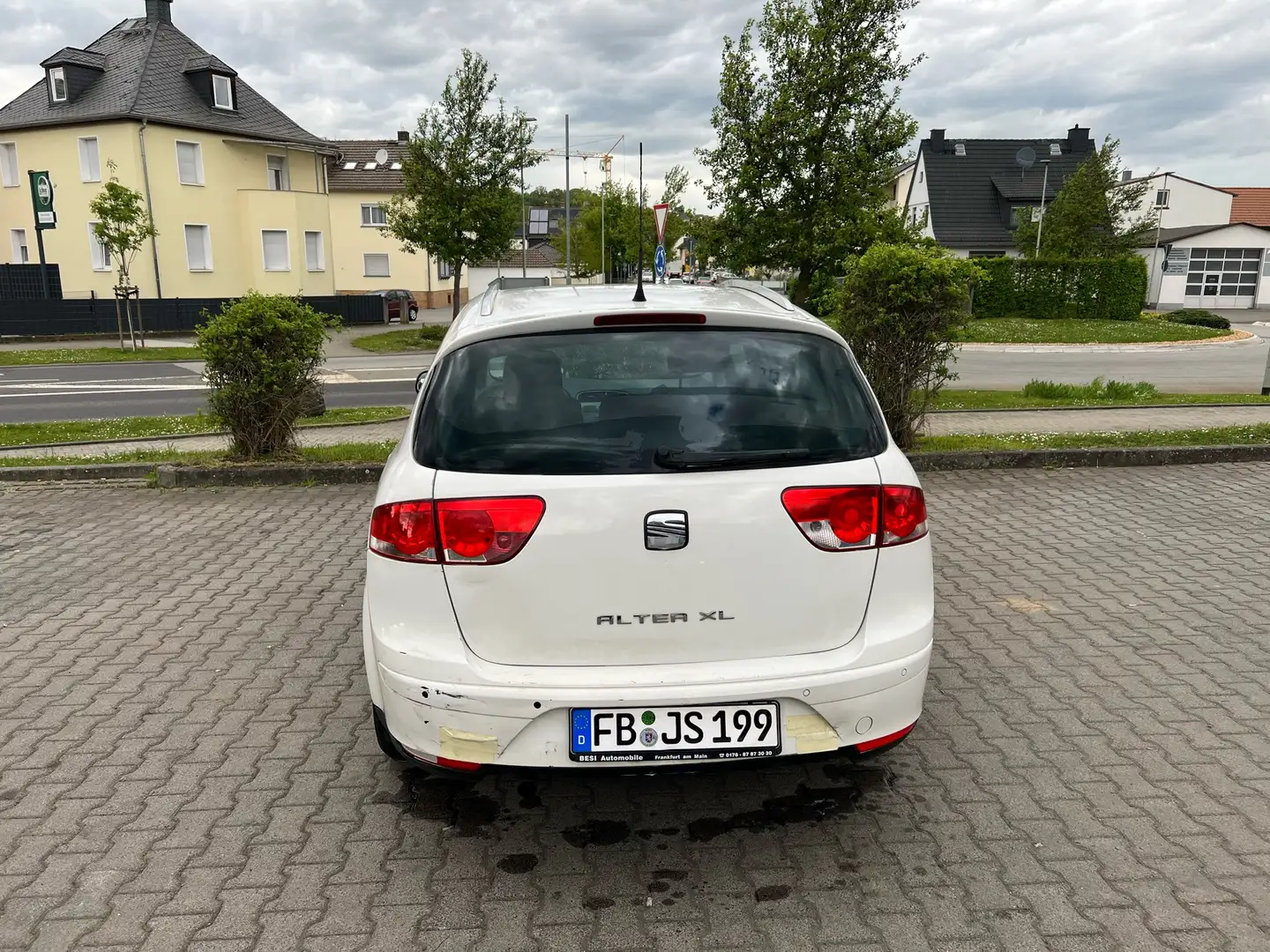 SEAT Altea XL 1.9 TDI DPF DSG Reference Comfort bež - 2