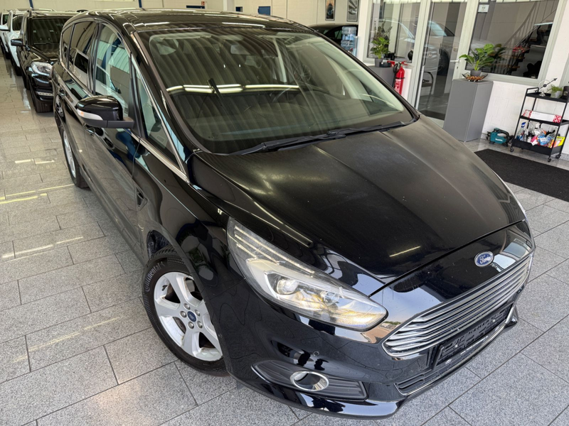 Ford S-Max 2.0 TDCI*7-SITZ*AUT*TITAN*CAM*NAV*LED*SPUR — photo 4