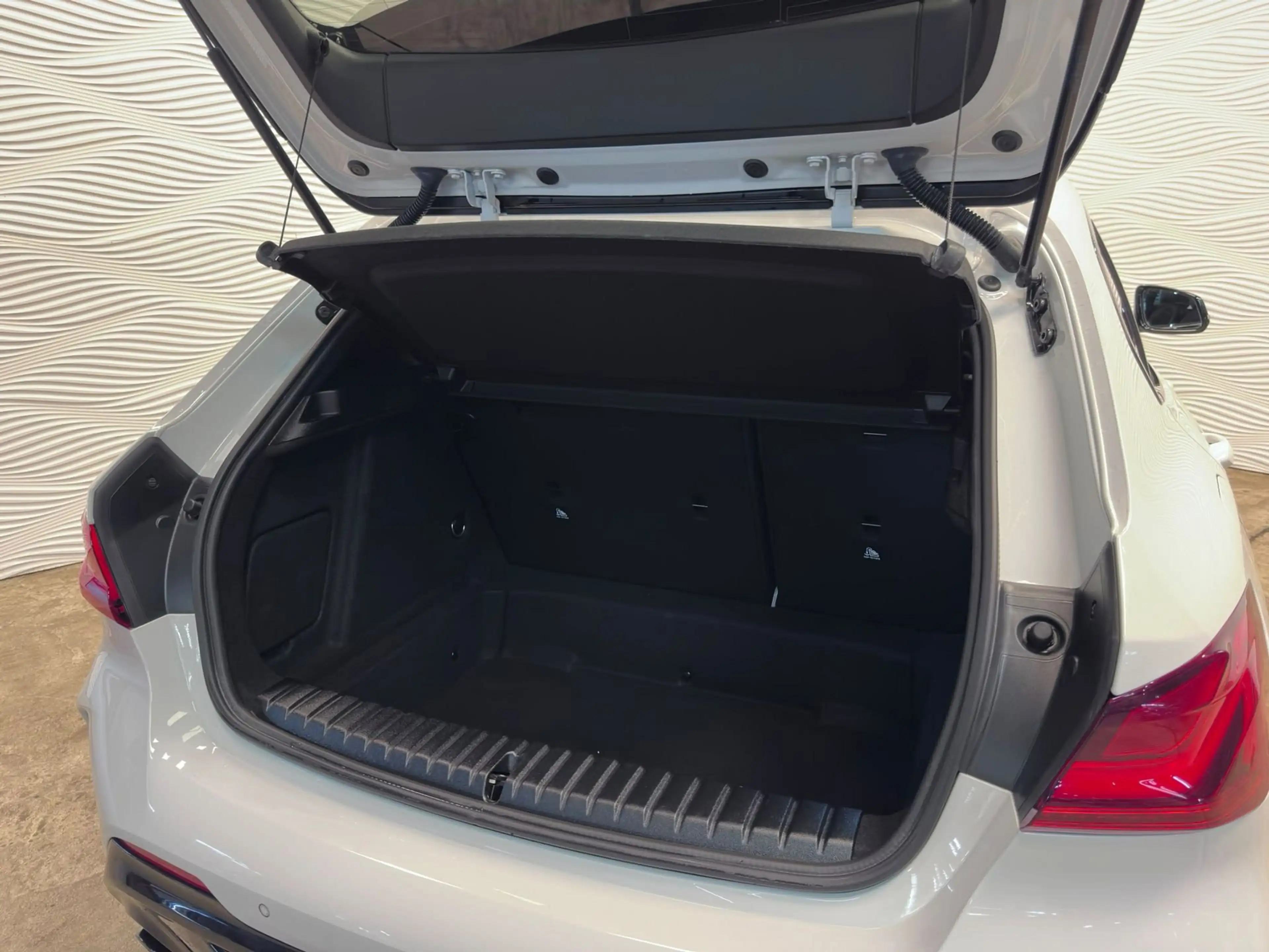 BMW 135 M135i*XDRIVE*HEAD UP*CARPLAY*306 PK* — photo 39