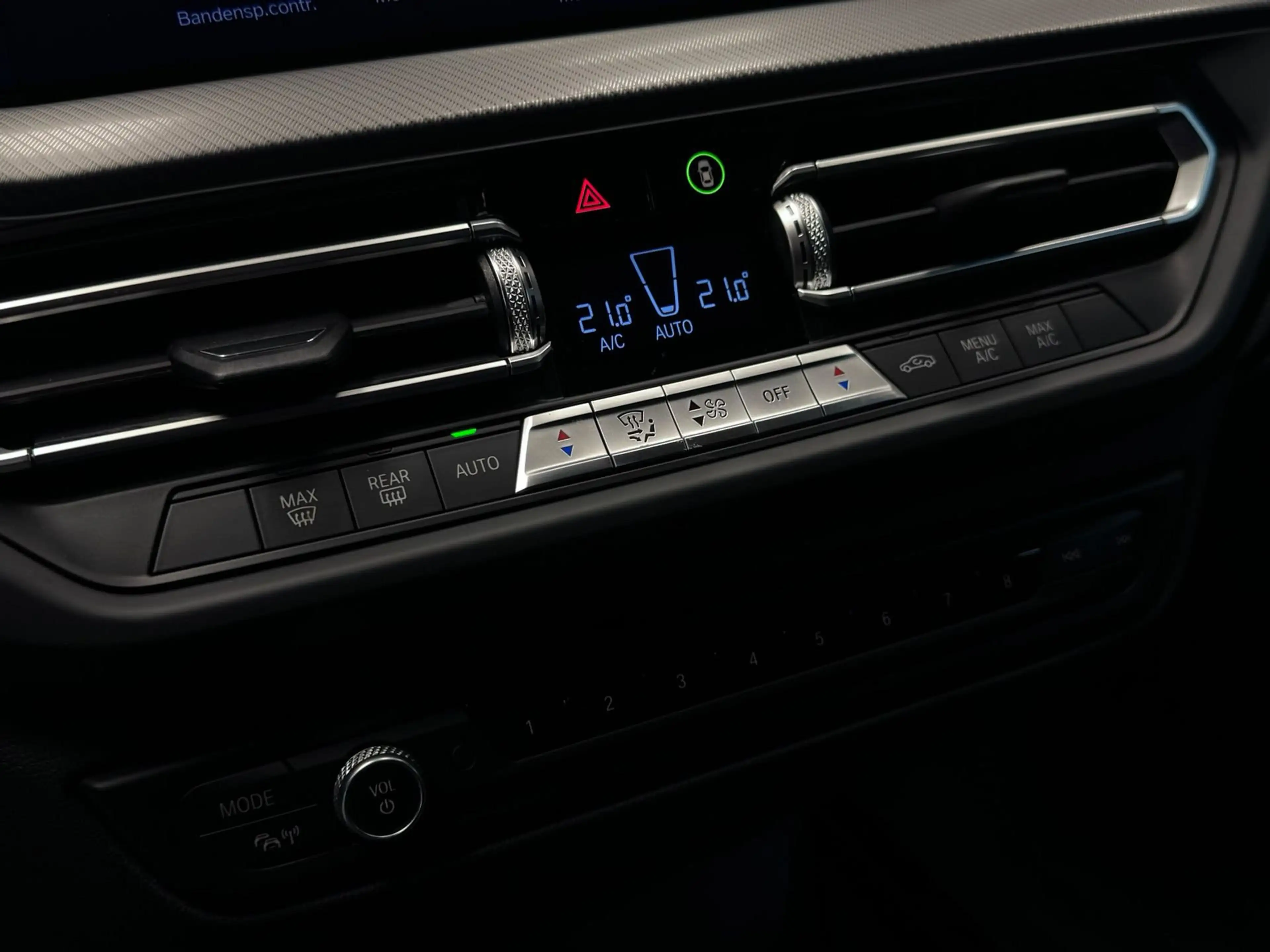 BMW 135 M135i*XDRIVE*HEAD UP*CARPLAY*306 PK* — photo 32