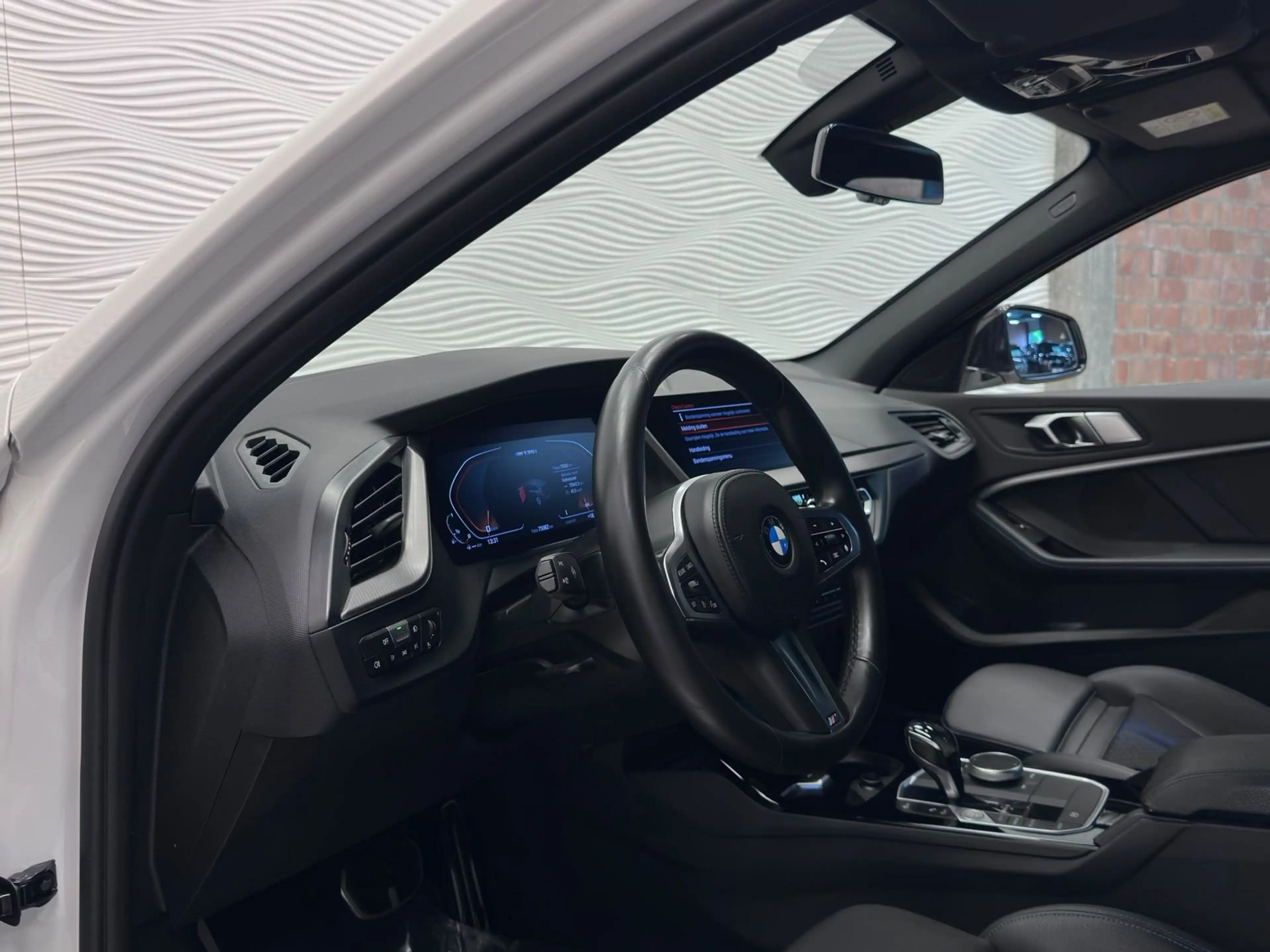 BMW 135 M135i*XDRIVE*HEAD UP*CARPLAY*306 PK* — photo 25
