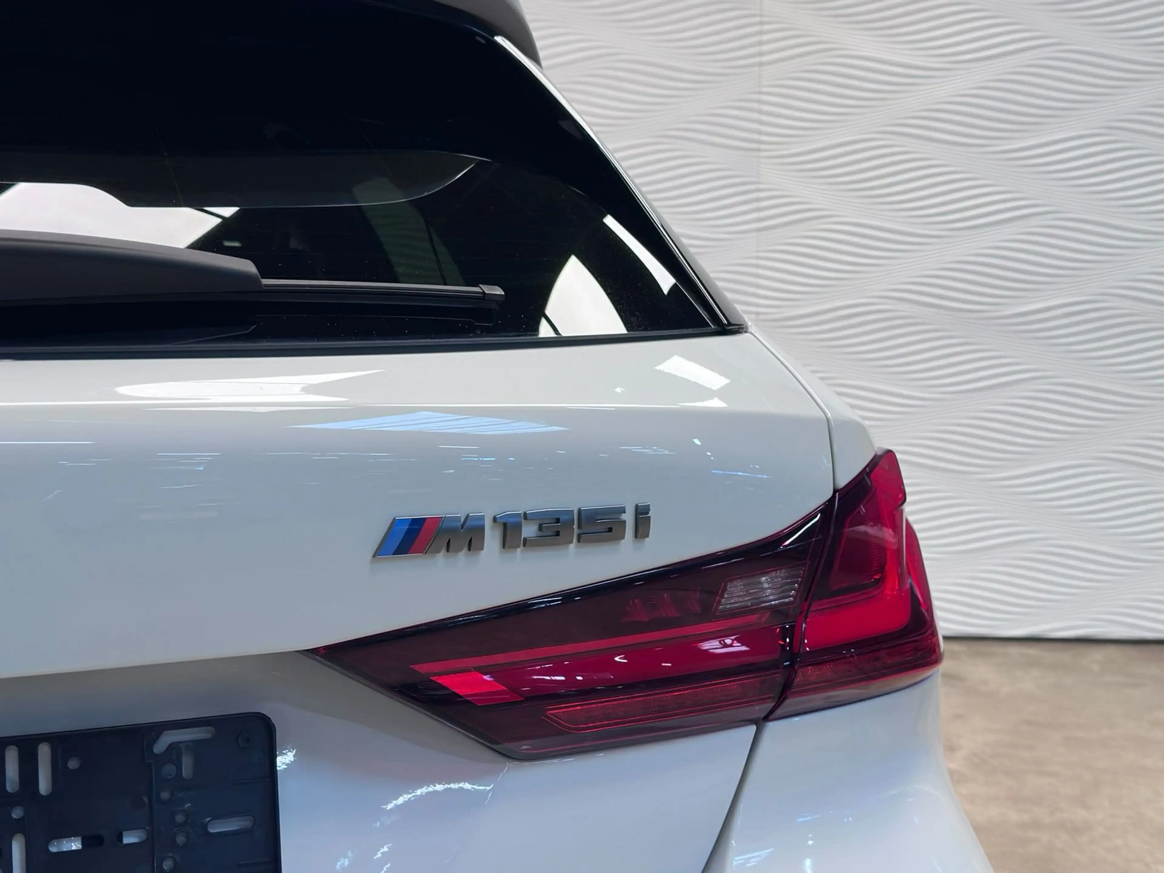 BMW 135 M135i*XDRIVE*HEAD UP*CARPLAY*306 PK* — photo 16