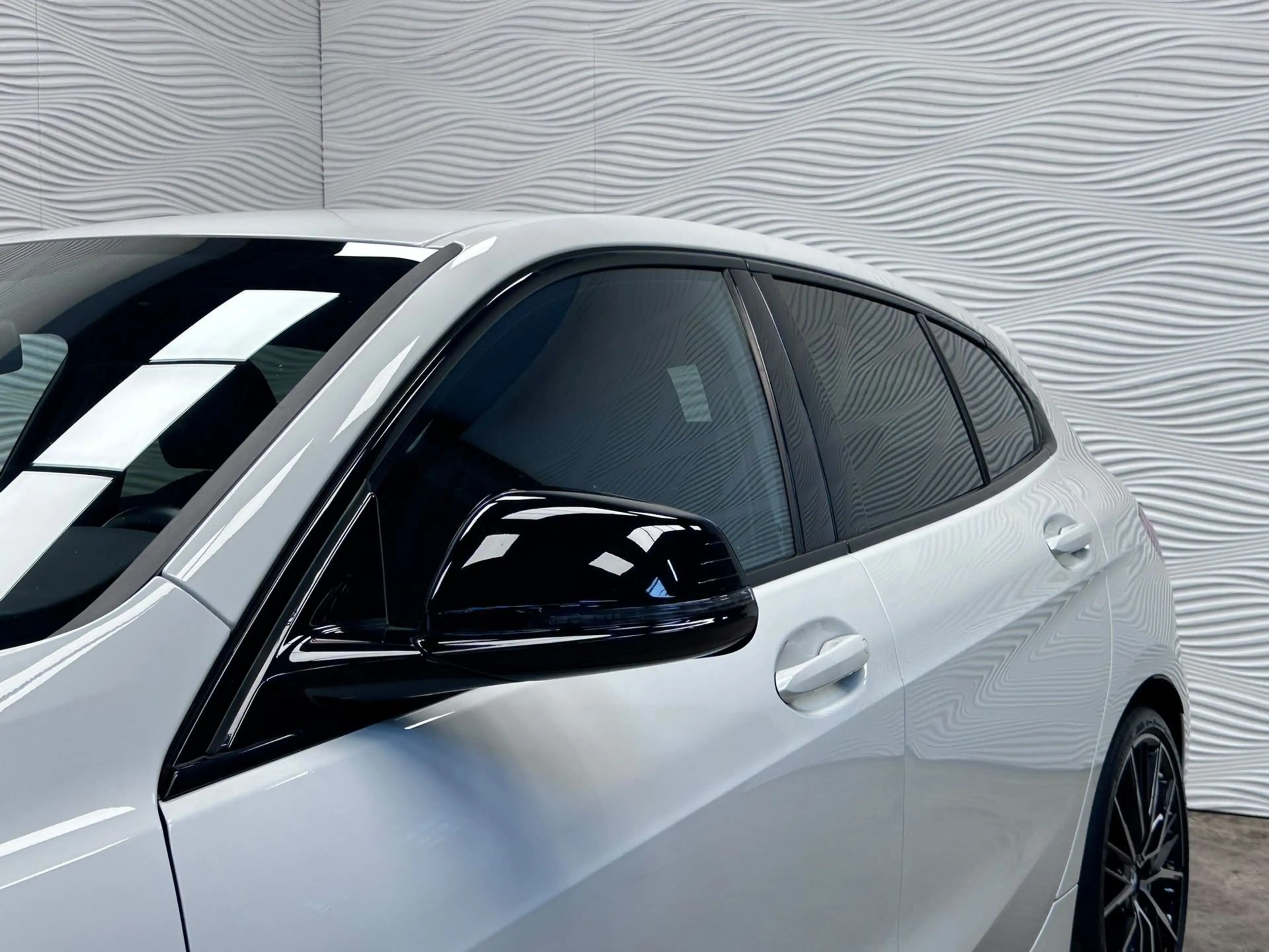 BMW 135 M135i*XDRIVE*HEAD UP*CARPLAY*306 PK* — photo 9
