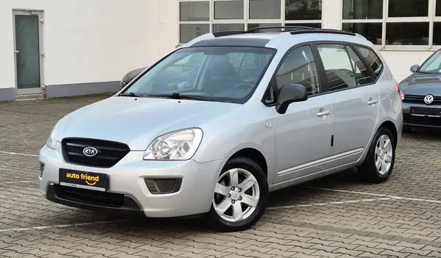 Kia Carens 2.0 LX Automatik 82.000 Km