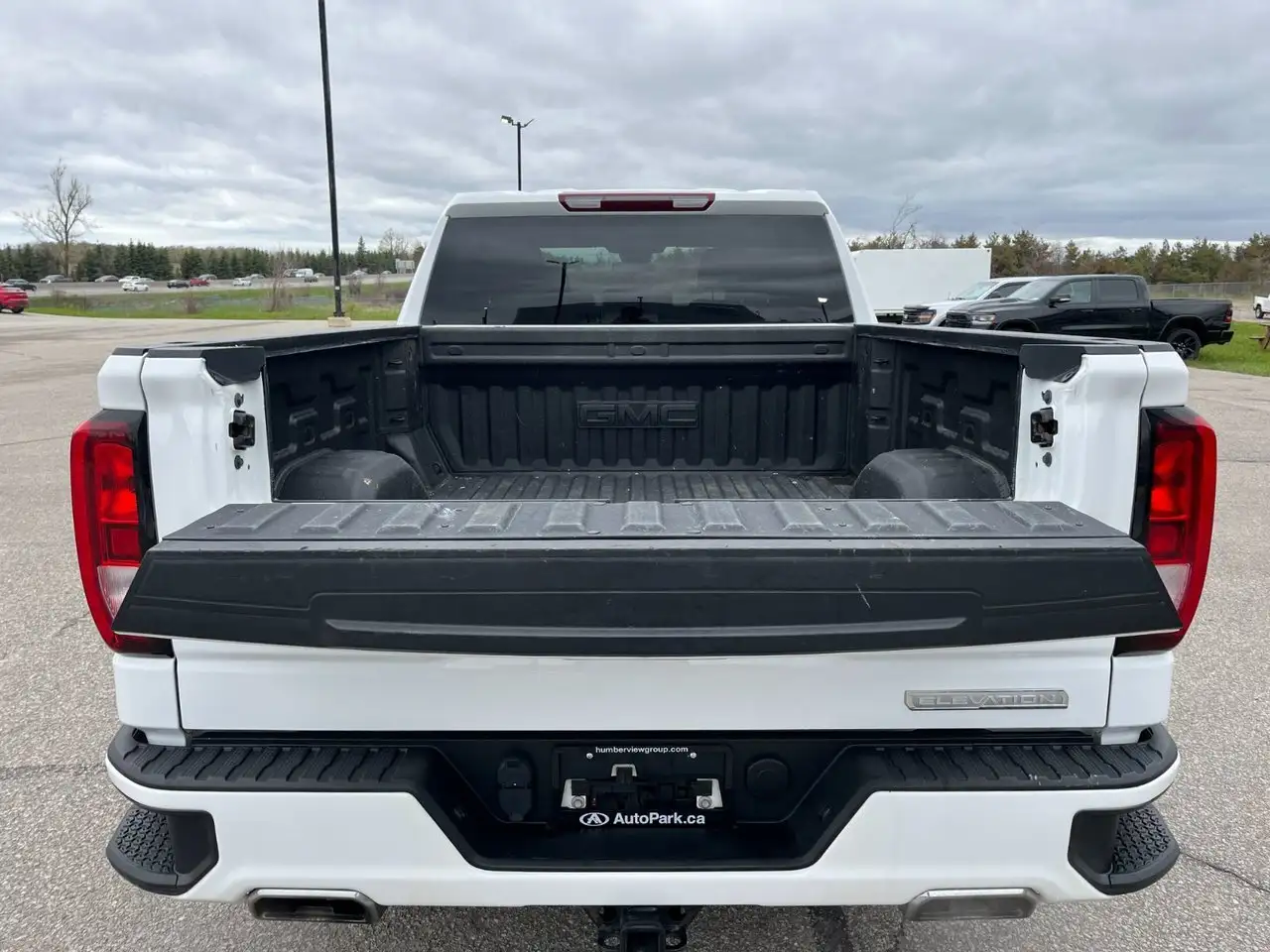 GMC Sierra 1500 снимка GMC Sierra 1500
