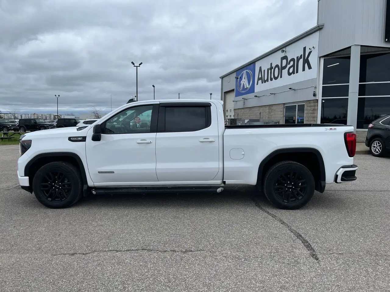 GMC Sierra 1500 снимка GMC Sierra 1500