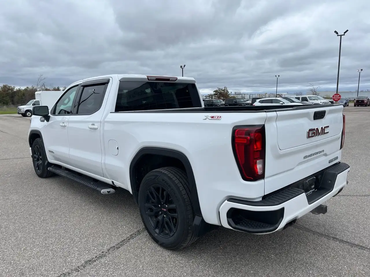 GMC Sierra 1500 снимка GMC Sierra 1500