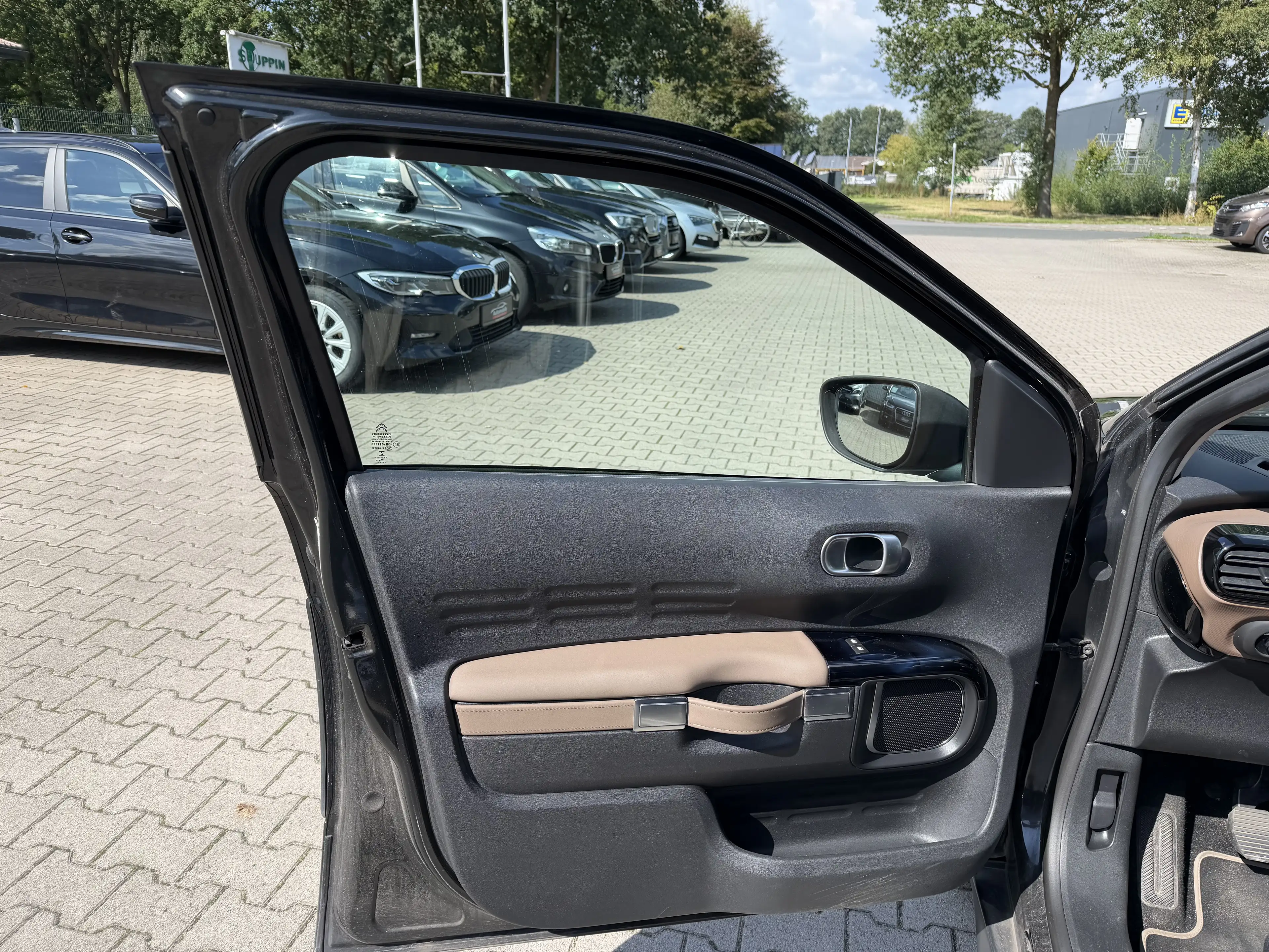 Citroen C4 Cactus Shine 1,2 *Tempomat *SHZ *RFK — photo 9
