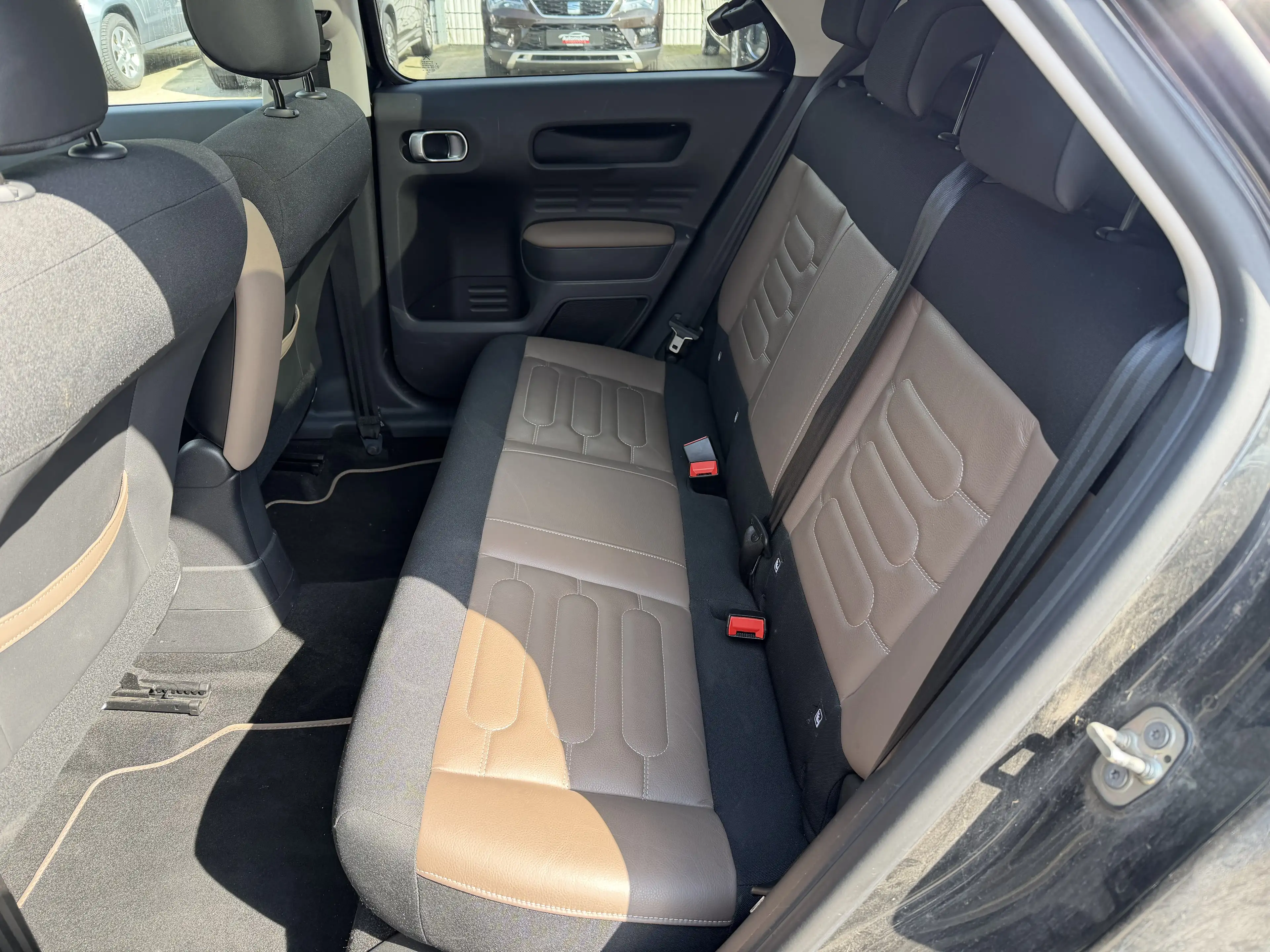 Citroen C4 Cactus Shine 1,2 *Tempomat *SHZ *RFK — photo 14