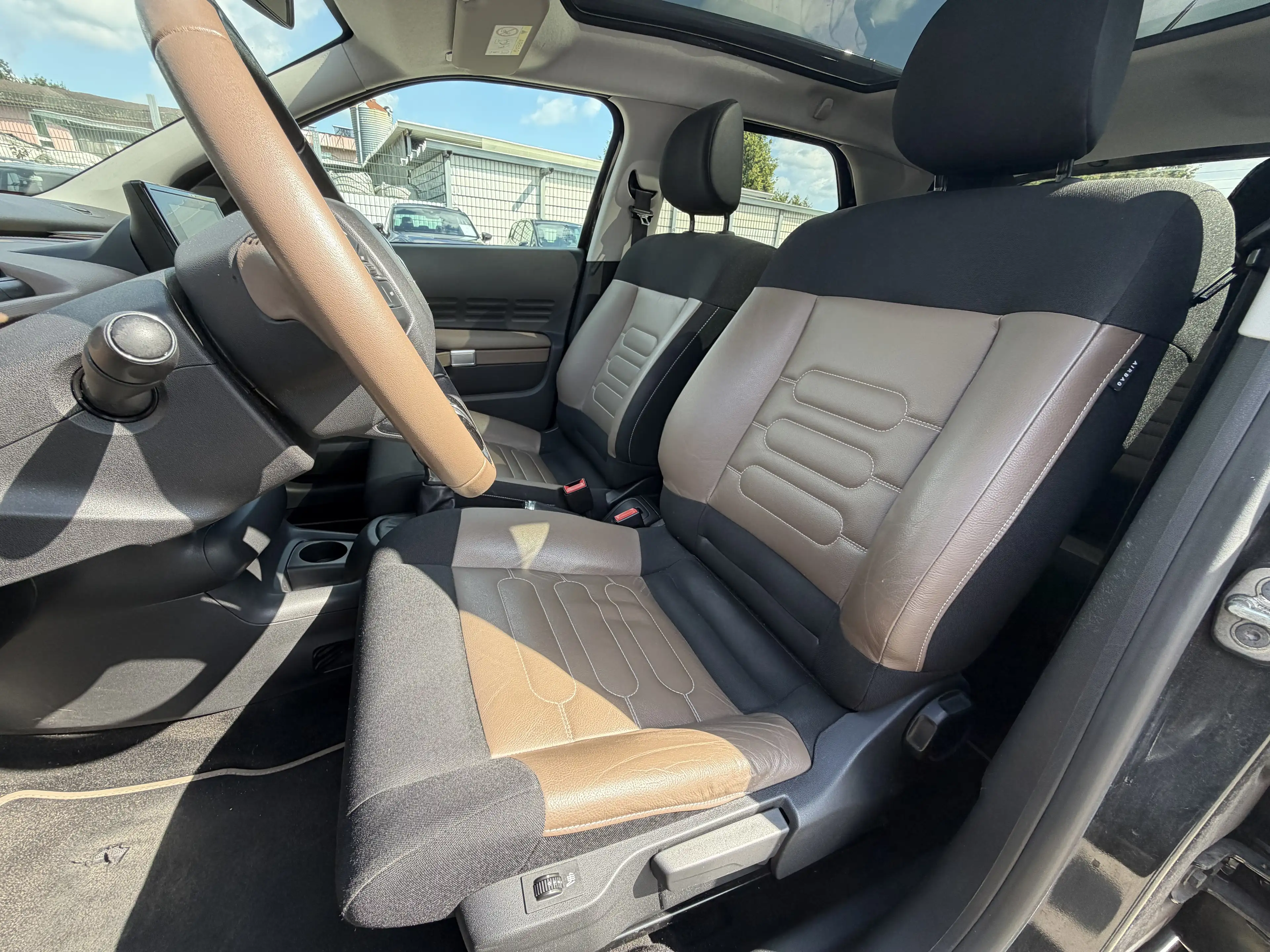 Citroen C4 Cactus Shine 1,2 *Tempomat *SHZ *RFK — photo 11