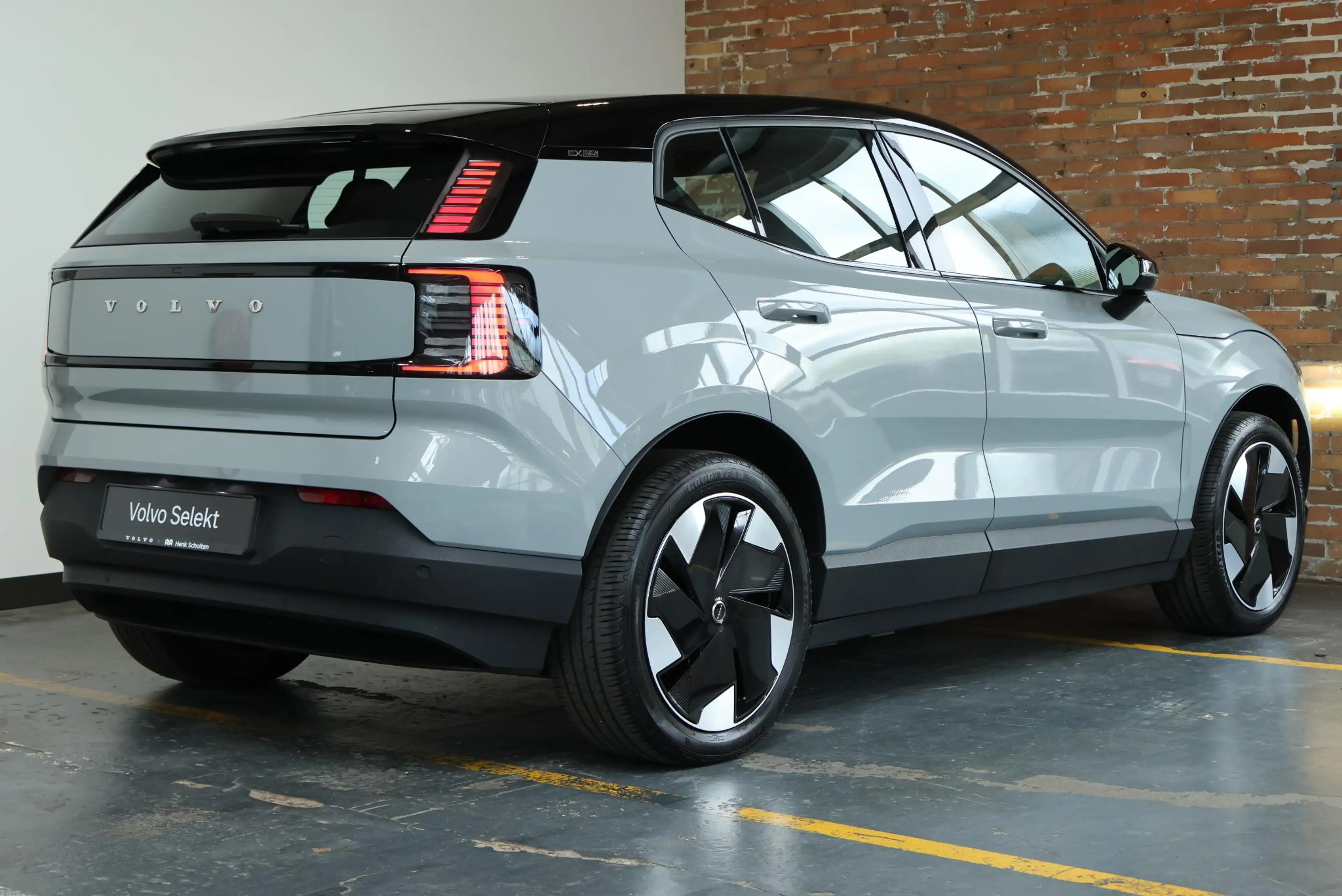 Volvo EX30 Single Motor Extended Range Plus 69 kWh | Stoel en — photo 3