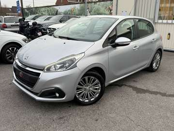 1.2i PureTech / CLIM / CRUISE / FULL CARNET