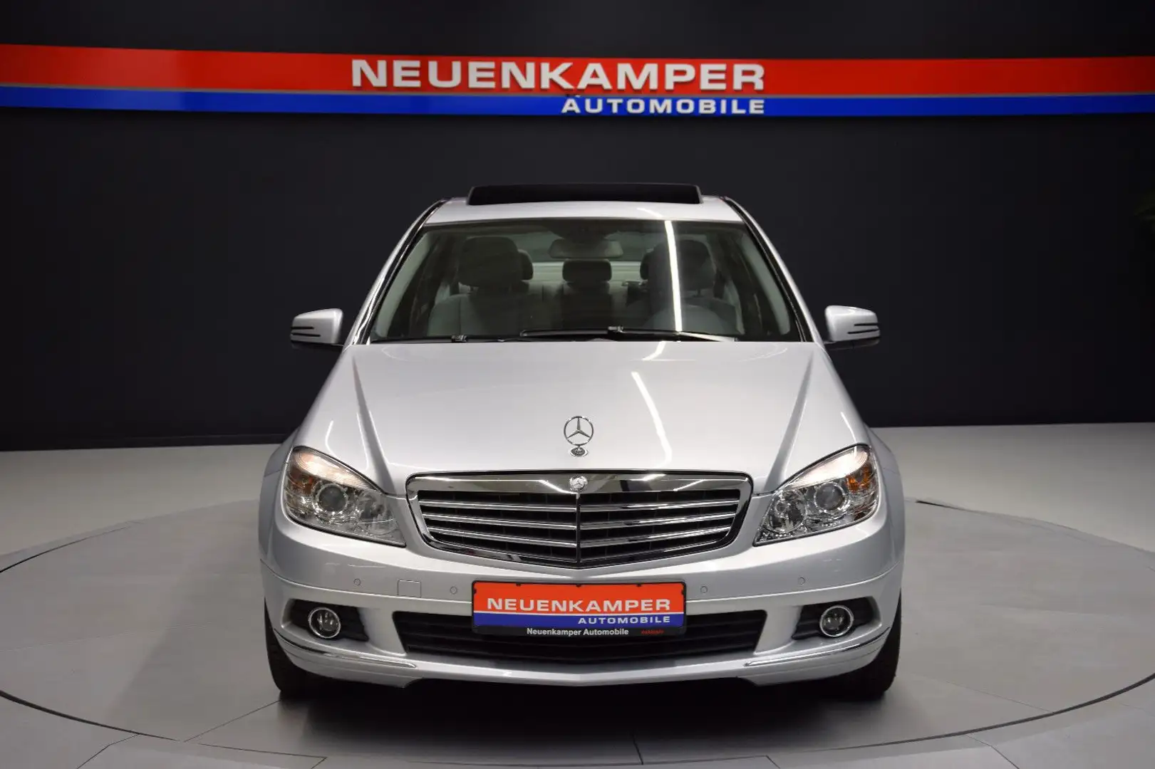 Mercedes-Benz C 180 CGI Elegance Limousine Automatik 1. Hand Argento - 2