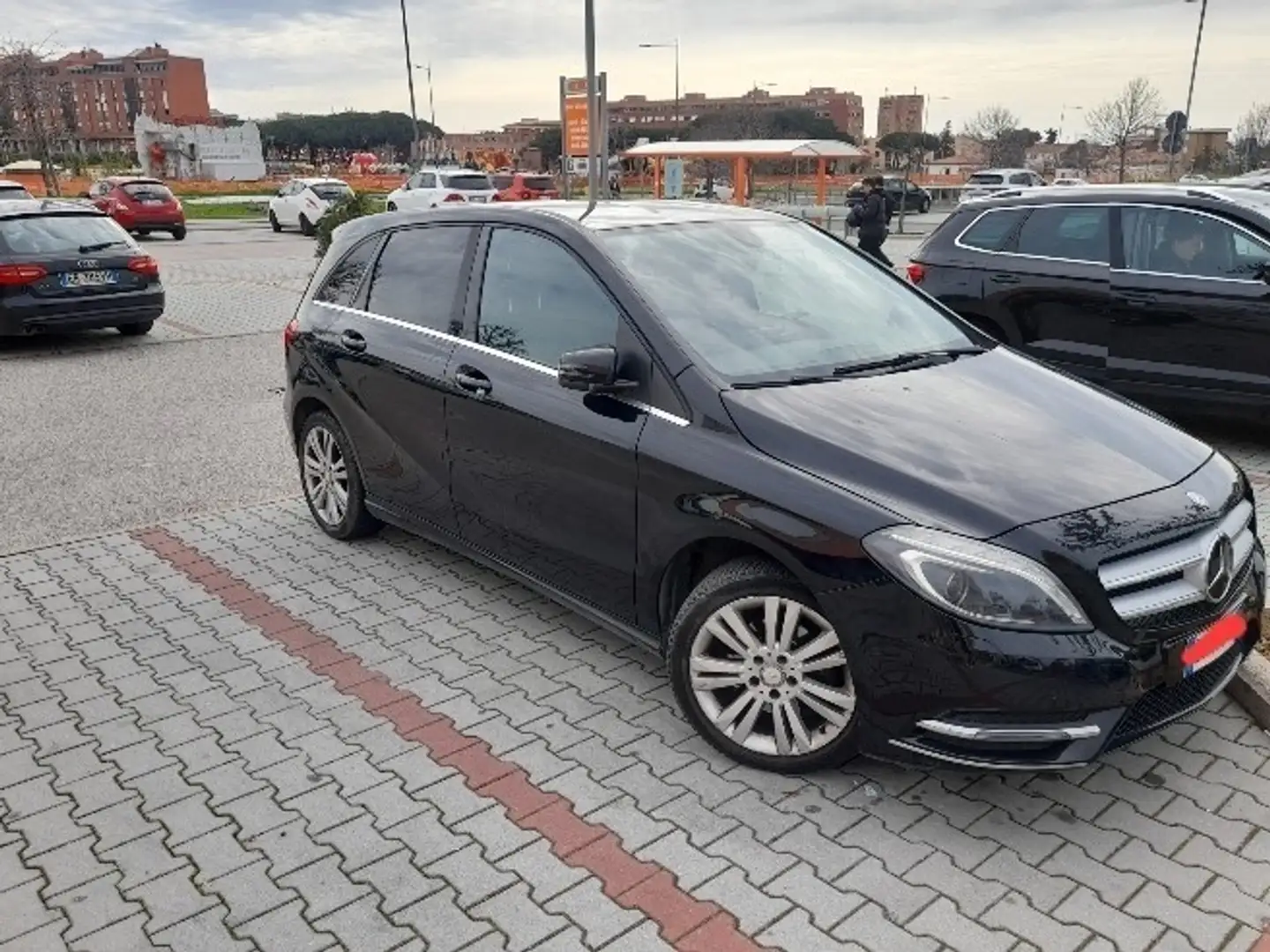 Mercedes-Benz B 180 cdi Premium Nero - 1