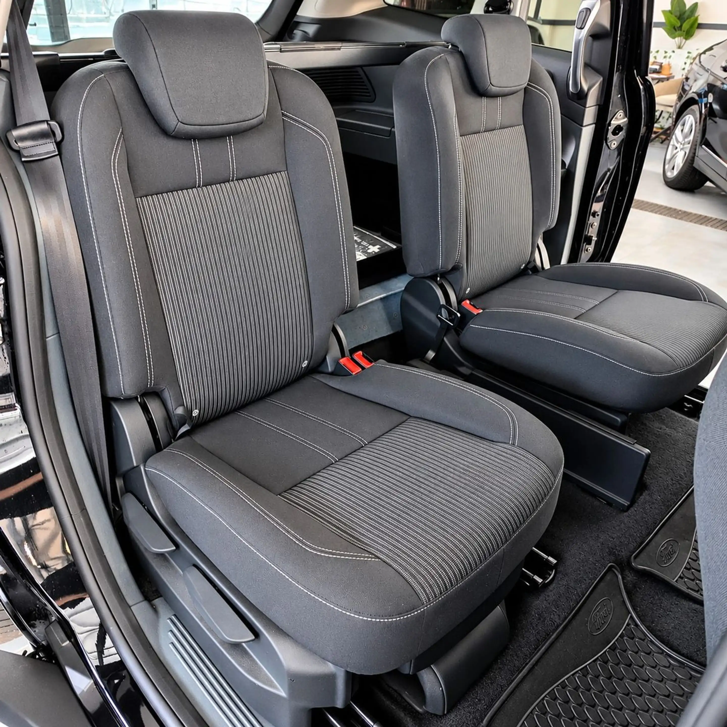 Ford C-Max C-MAX Titanium 1.HAND*SHZ*NAVI*BIXENON*FSH — photo 14