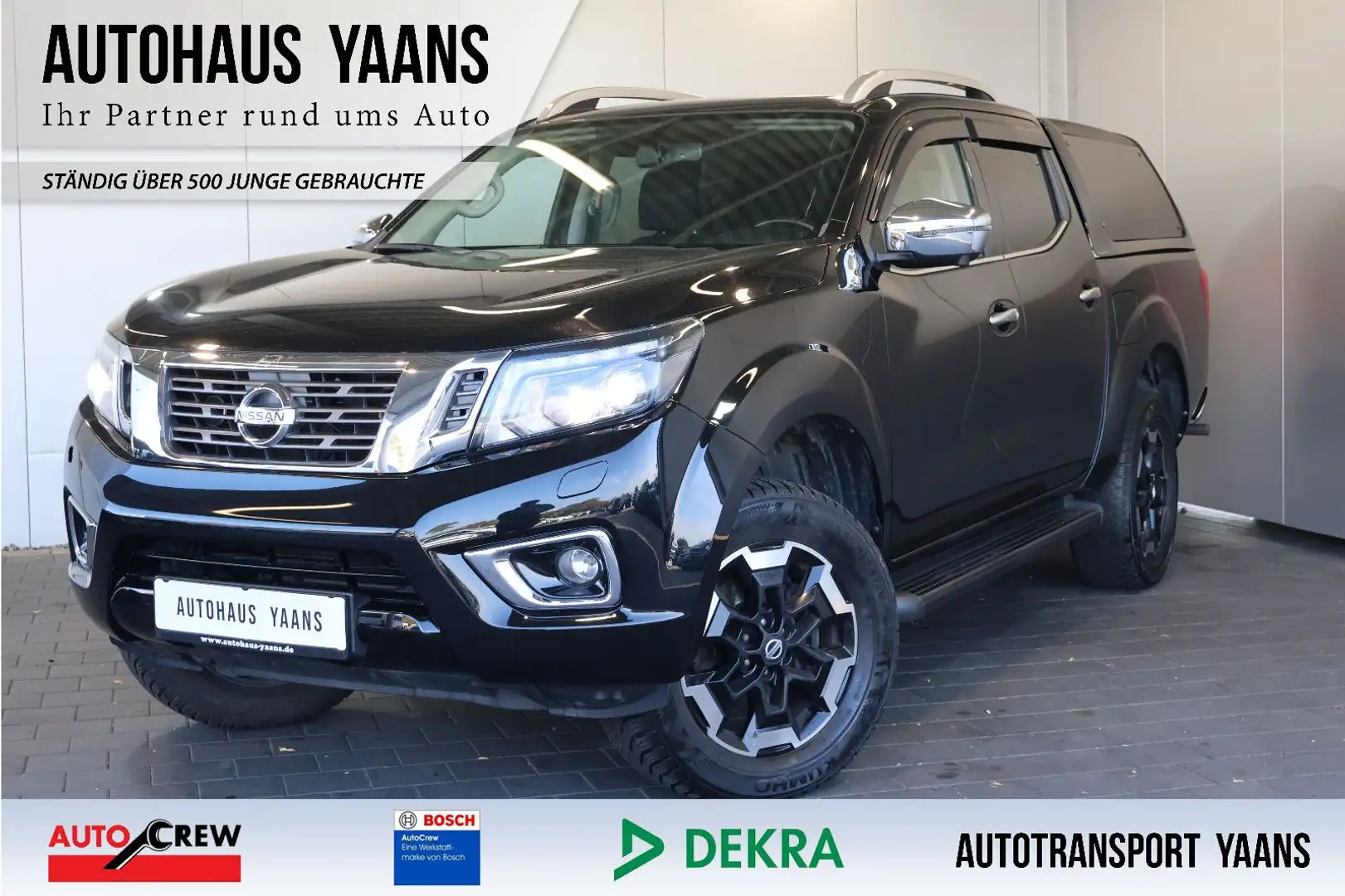 Nissan Navara NP300 2.3 dCi Double Cab 4x4 KEY+360°+AHK Schwarz - 1