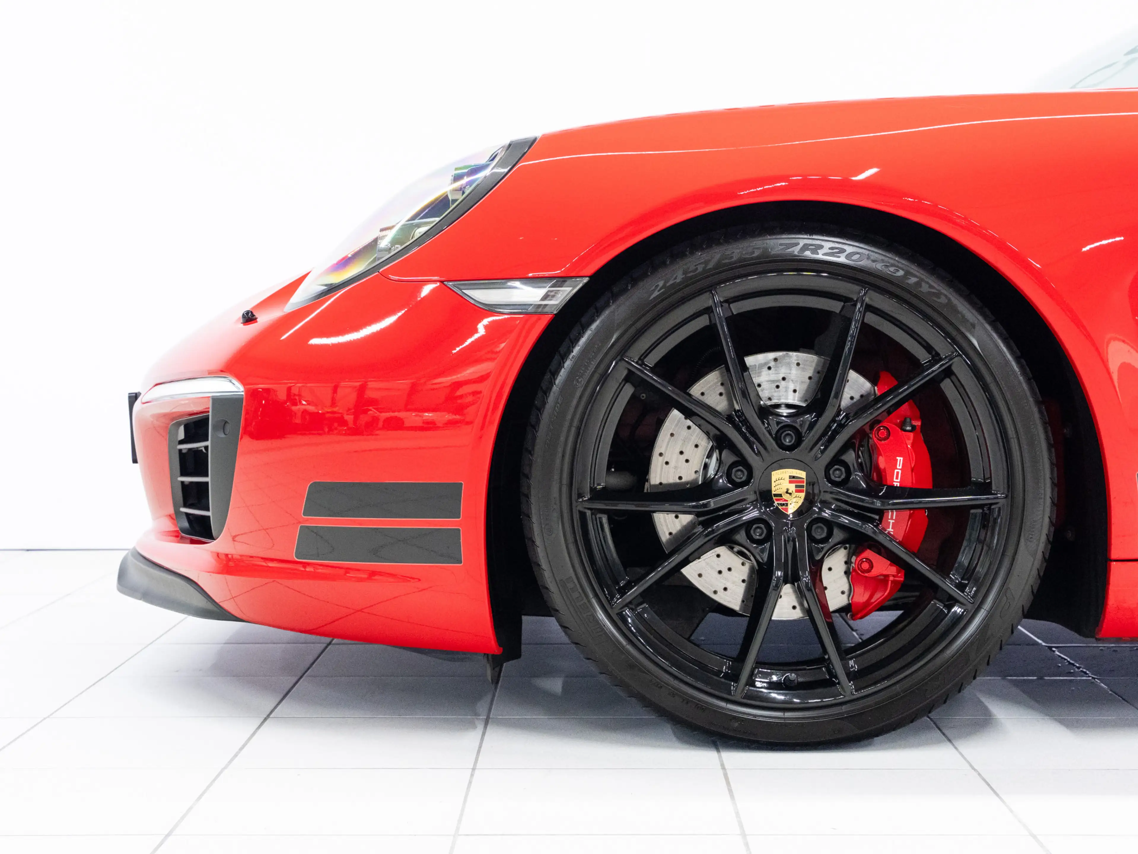 Porsche 991 Carrera S Endurance Racing Edition — photo 6