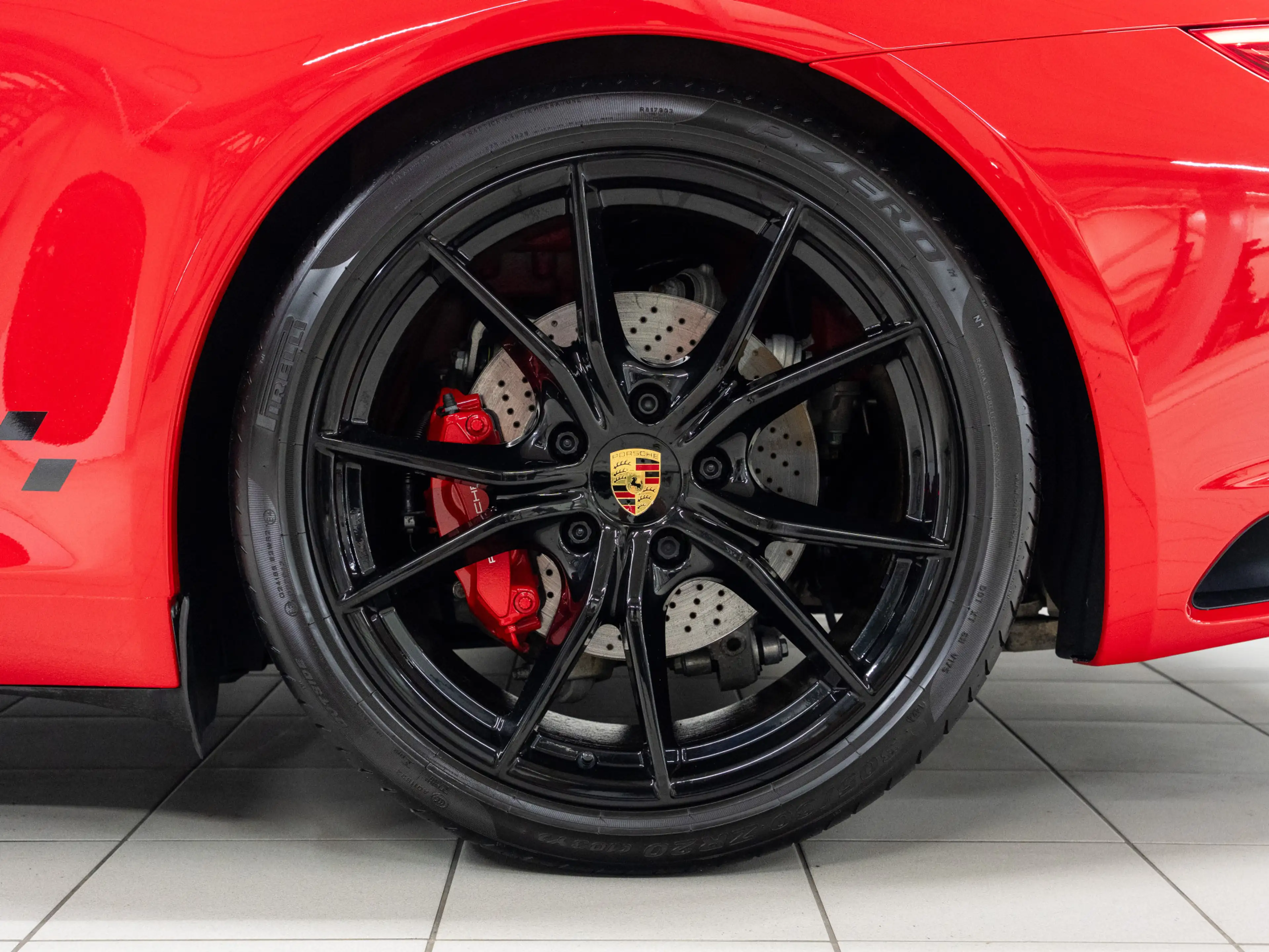 Porsche 991 Carrera S Endurance Racing Edition — photo 11