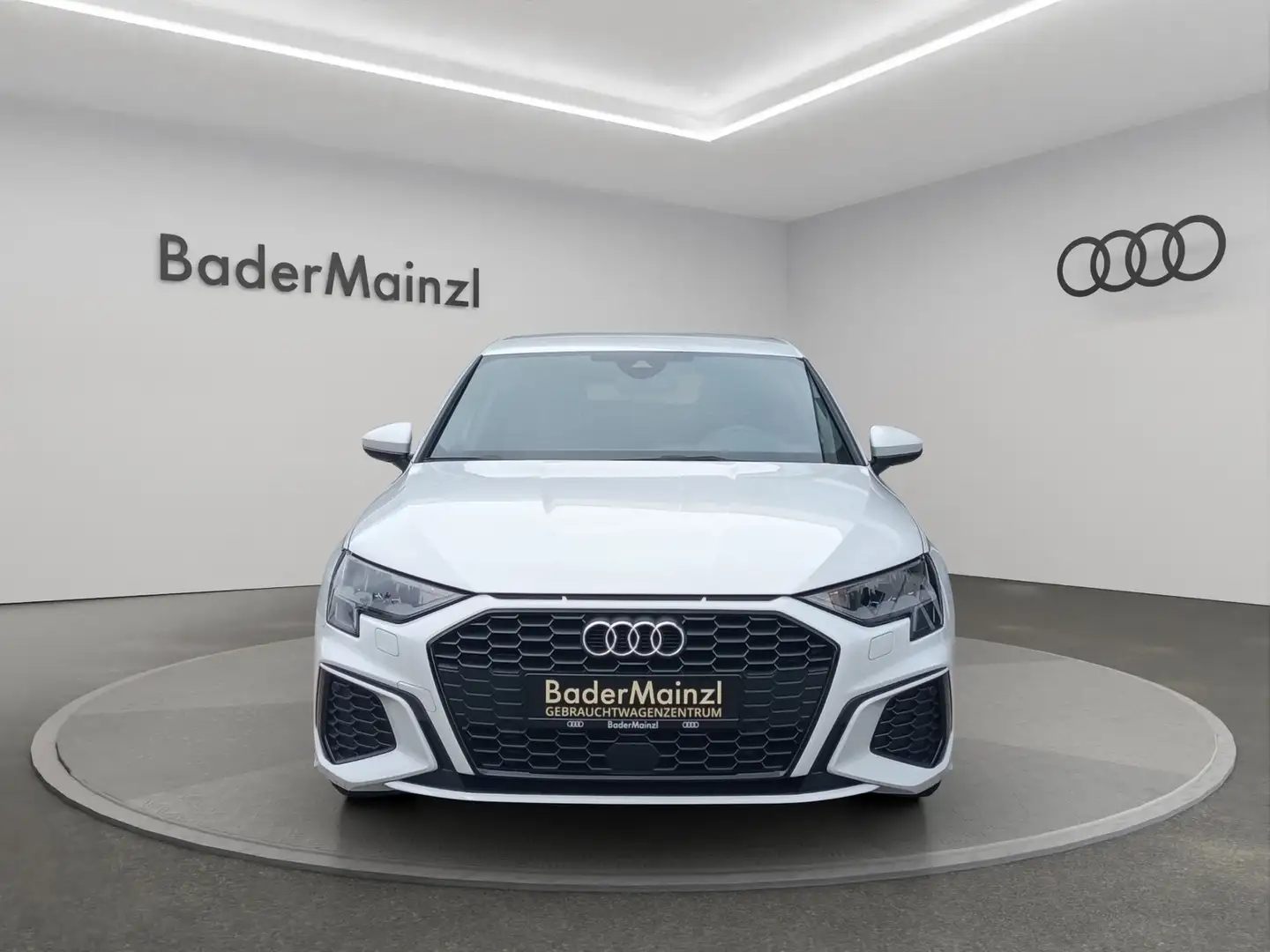 Audi A3 Sportback 1.4 TFSIe S Line SHZ DAB Weiß - 2