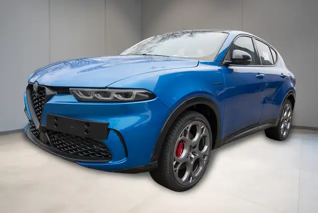 Alfa Romeo Veloce Plug-In-Hybrid AWD