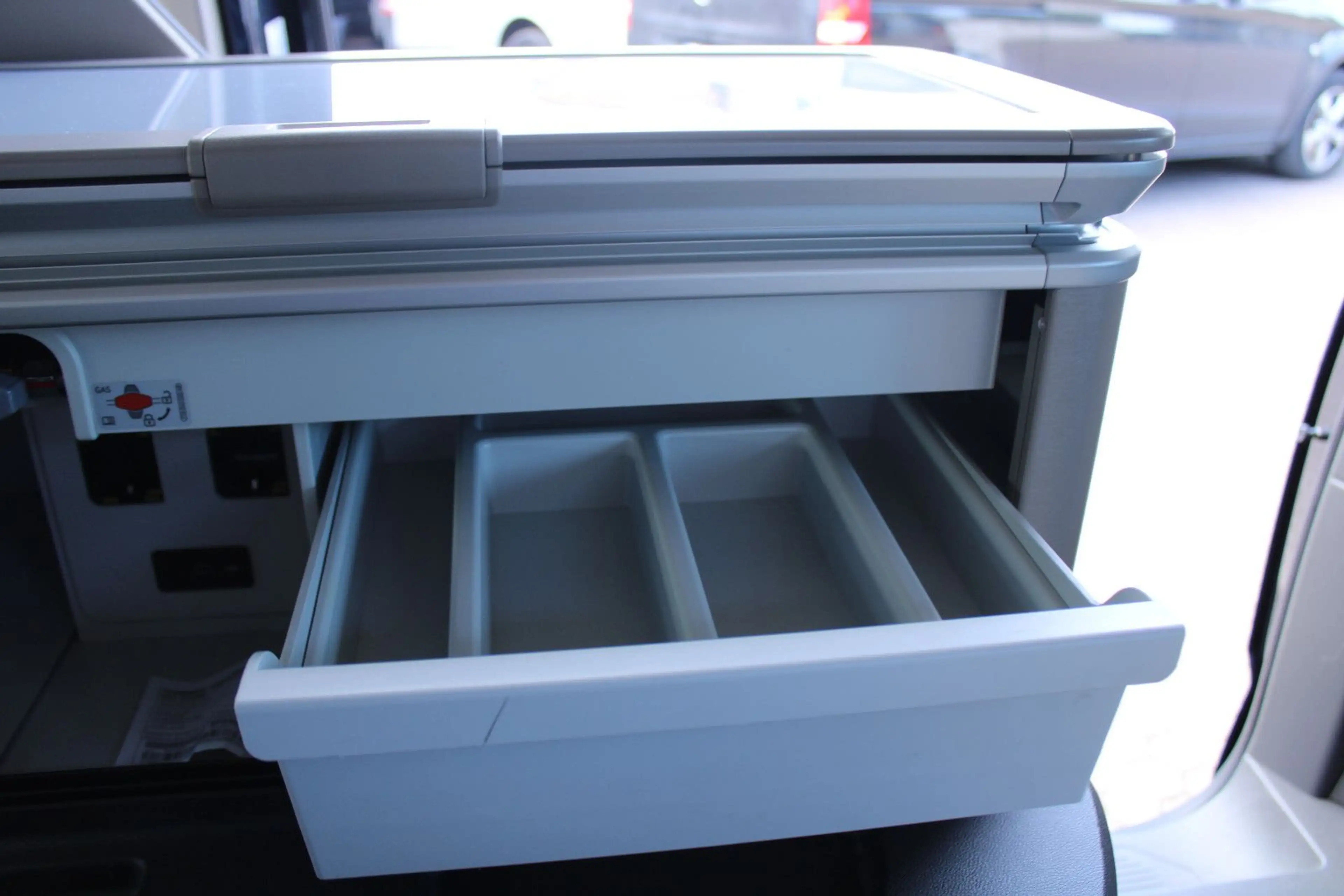 Volkswagen T7 California eHybrid 4MOTION DSG "OCEAN" — photo 29
