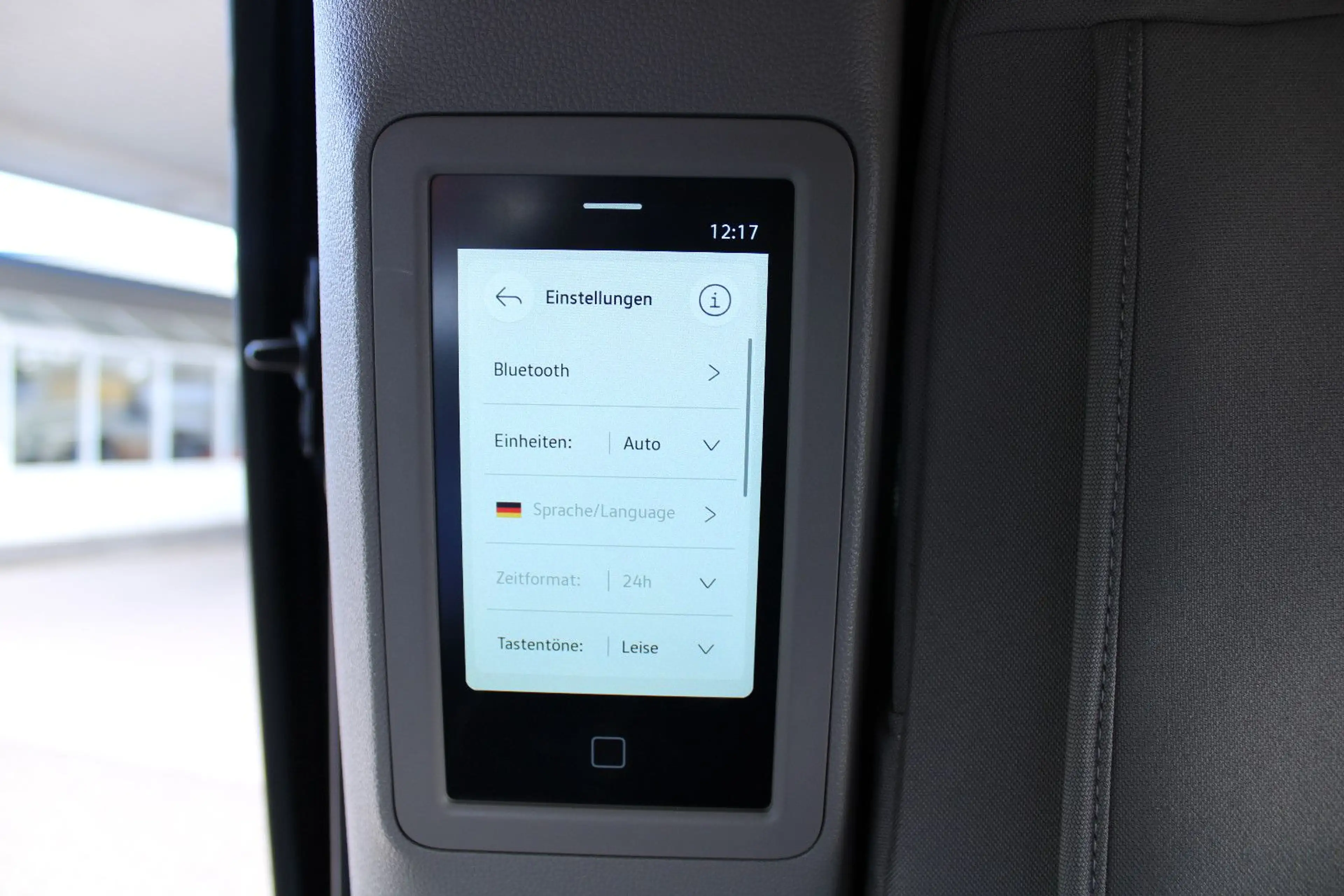 Volkswagen T7 California eHybrid 4MOTION DSG "OCEAN" — photo 37