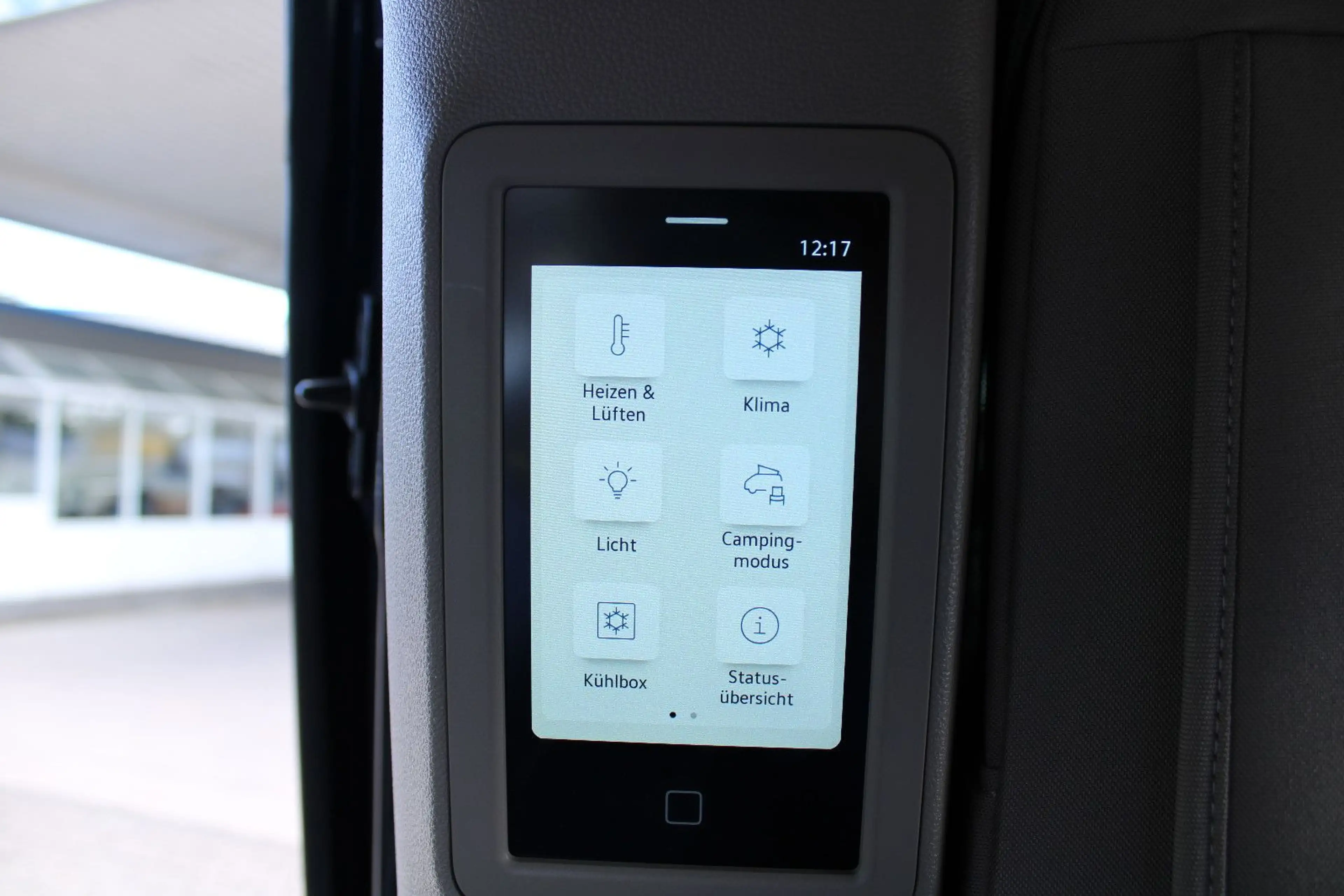 Volkswagen T7 California eHybrid 4MOTION DSG "OCEAN" — photo 38