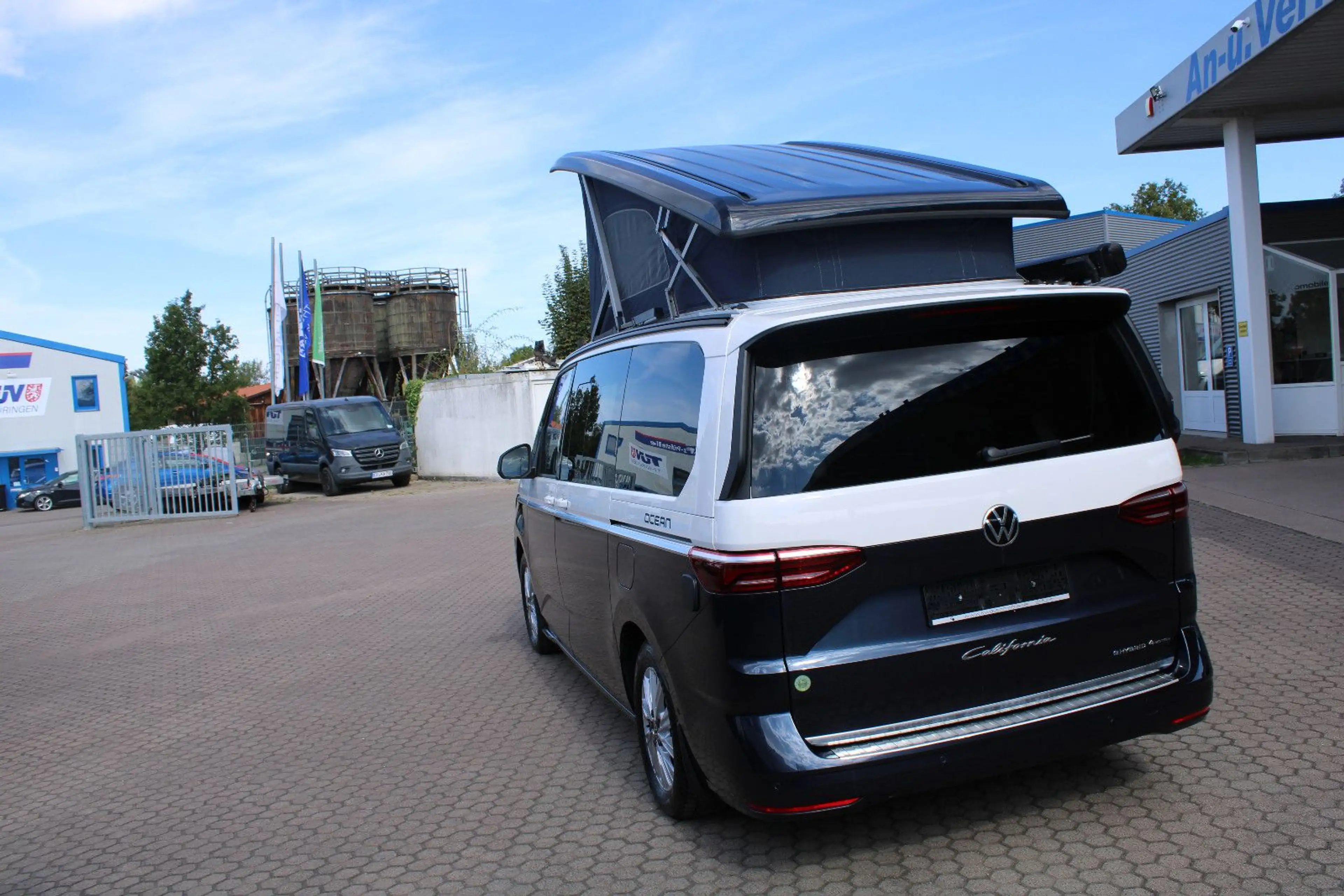Volkswagen T7 California eHybrid 4MOTION DSG "OCEAN" — photo 6