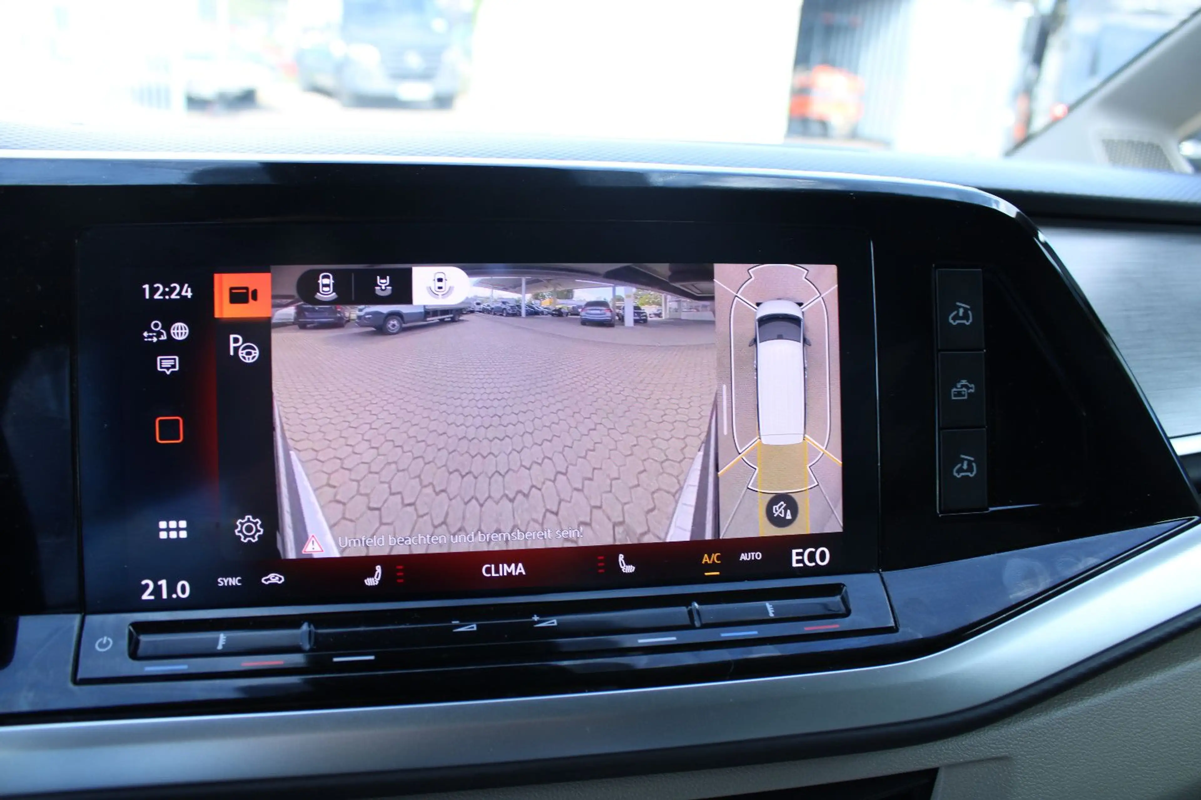 Volkswagen T7 California eHybrid 4MOTION DSG "OCEAN" — photo 45