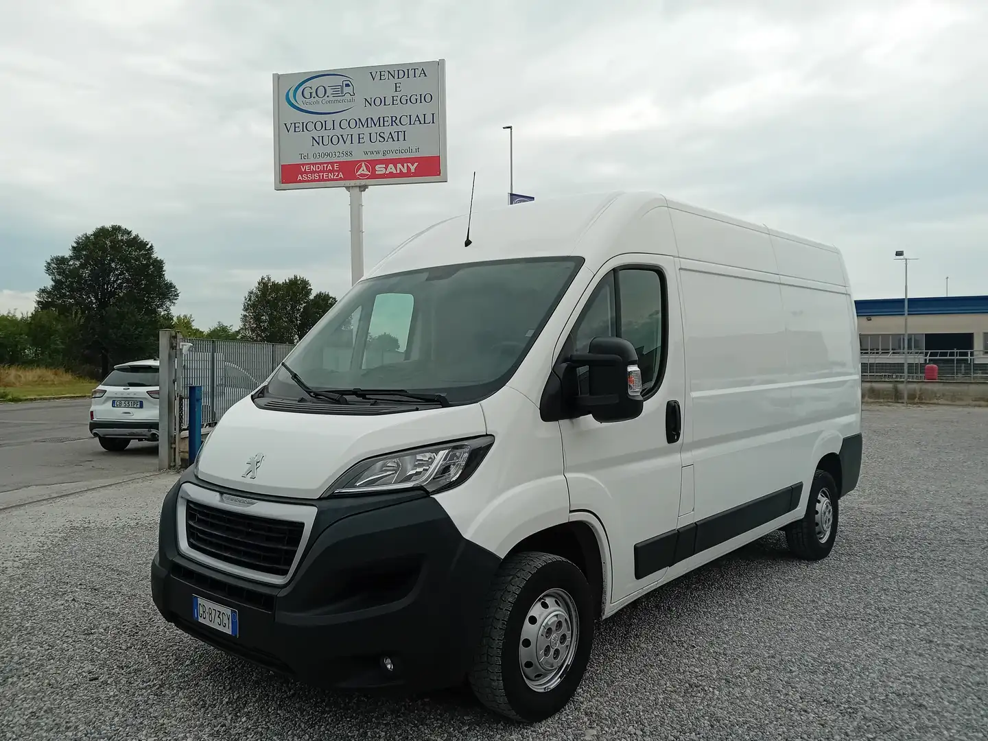 Peugeot Boxer 2.2HDI 140CV EURO6D PASSO MEDIO-TETTO MEDIO Bianco - 1