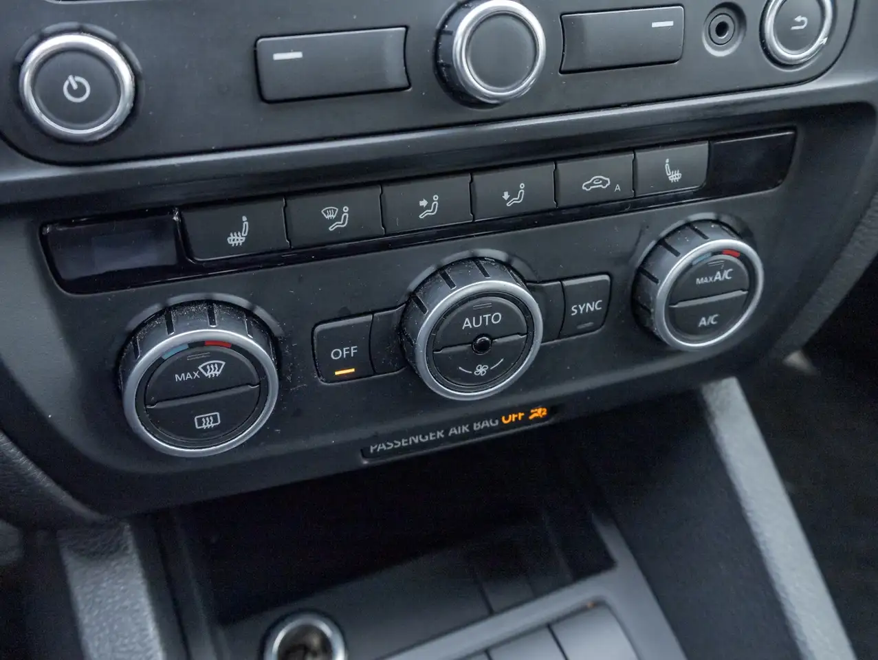 Volkswagen GLI снимка Volkswagen GLI