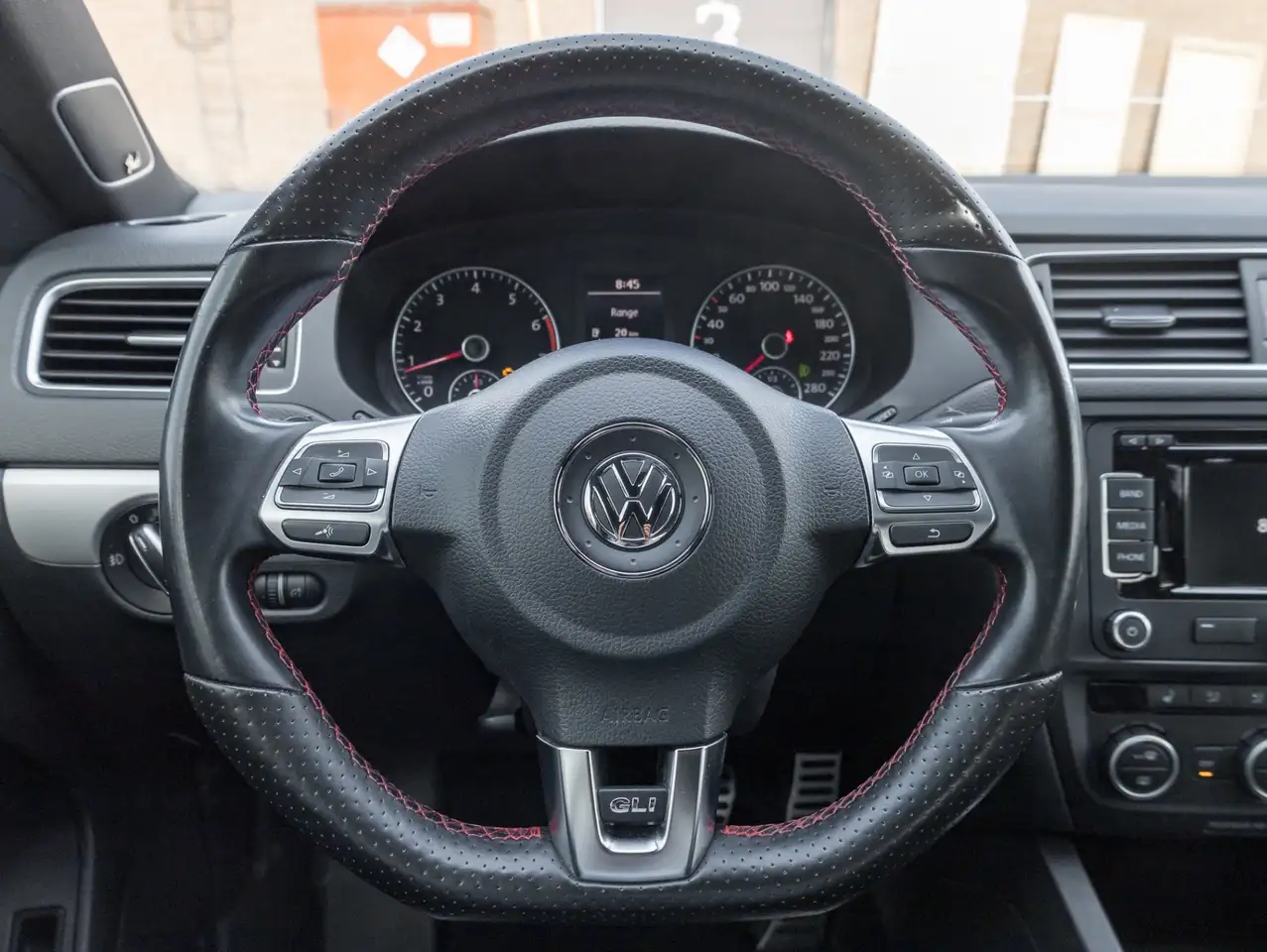 Volkswagen GLI снимка Volkswagen GLI