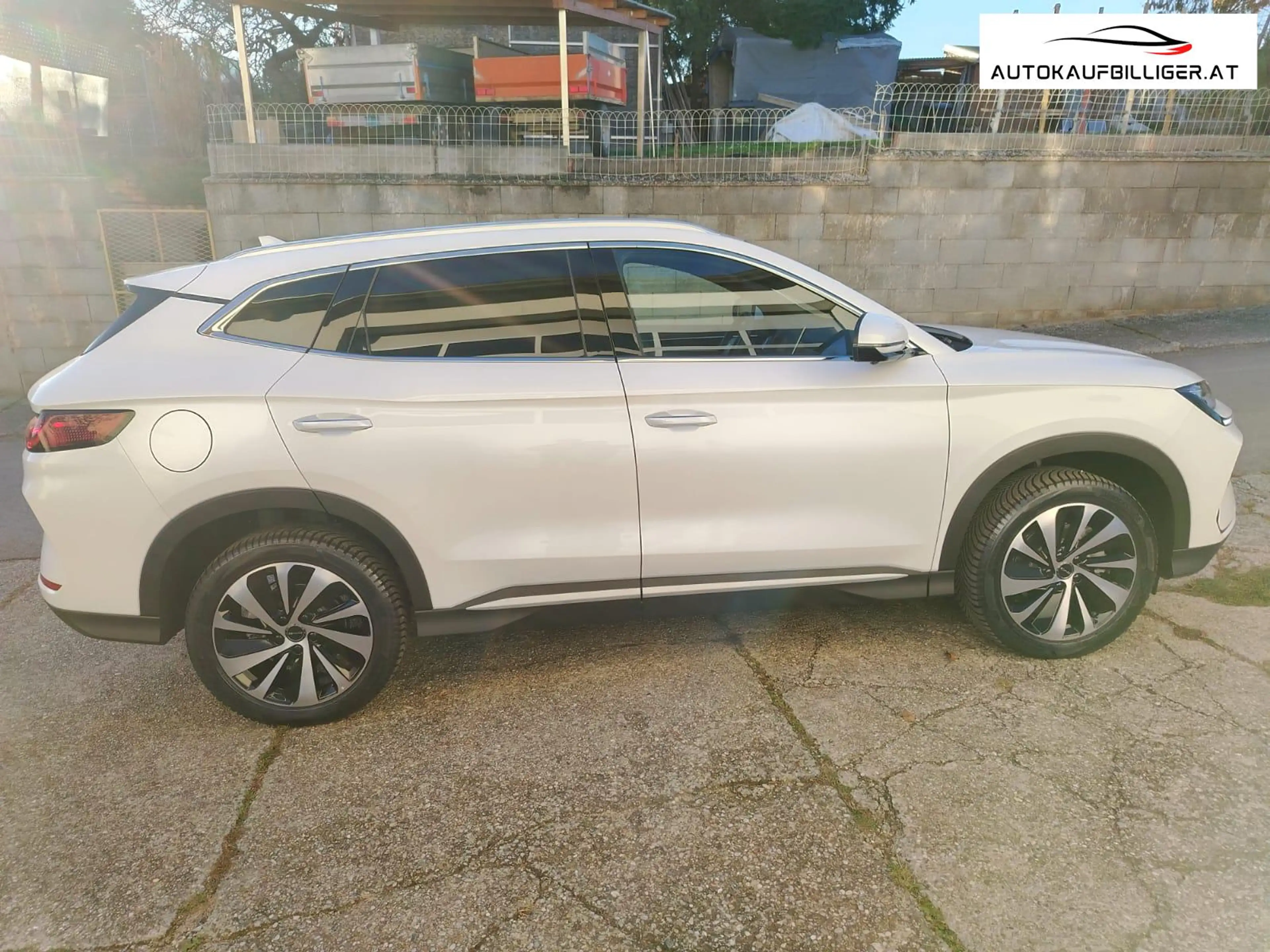 BYD Seal U DM-i Comfort 26,6 kWh *Österreich-Paket**sofort... — photo 7