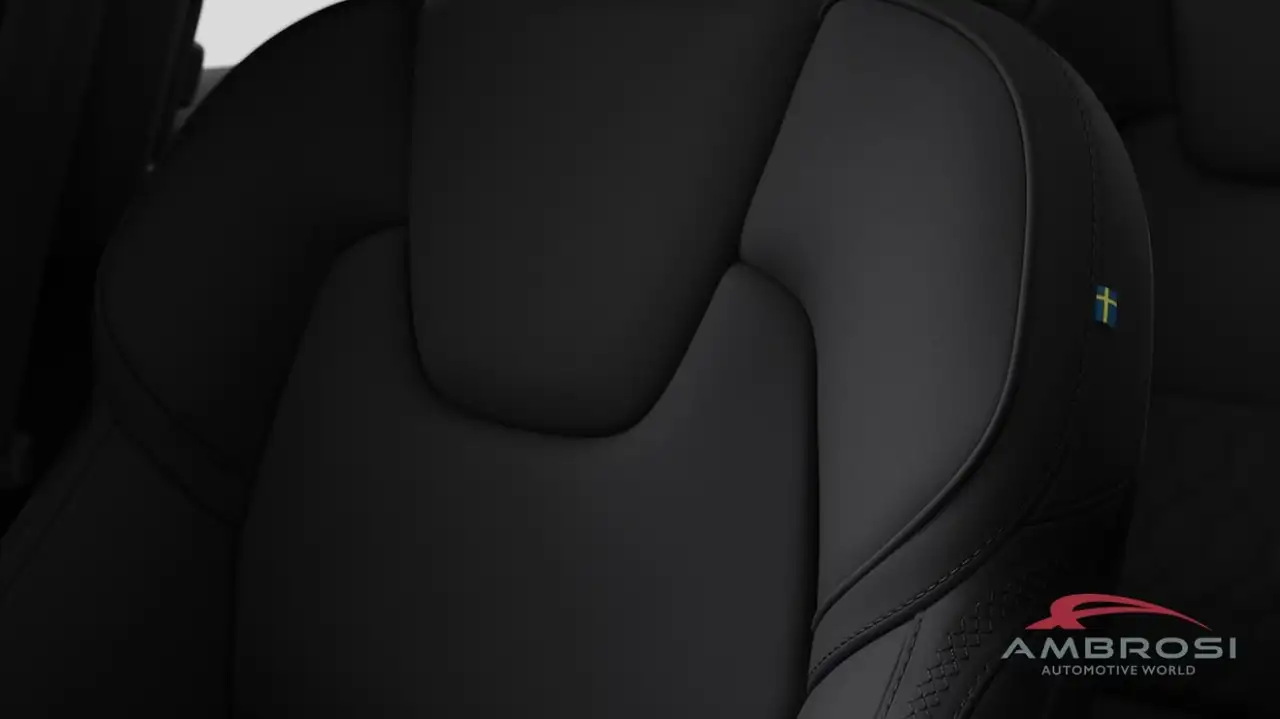 Volvo XC60 2026 — фото 11
