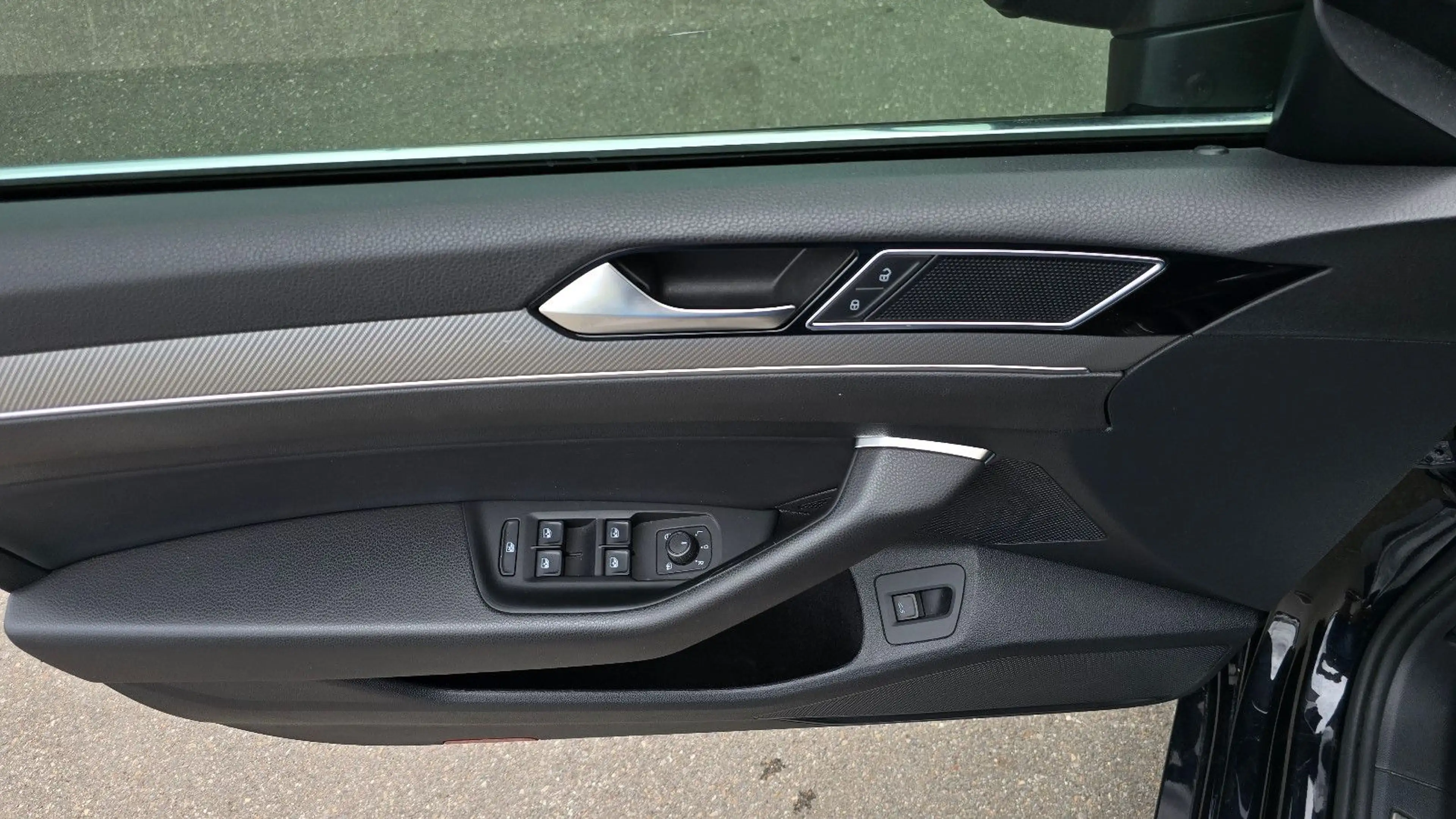 Volkswagen Arteon 2.0 TDI DSG 4M 3 x R-Line Pano/ACC/Kamera — photo 15