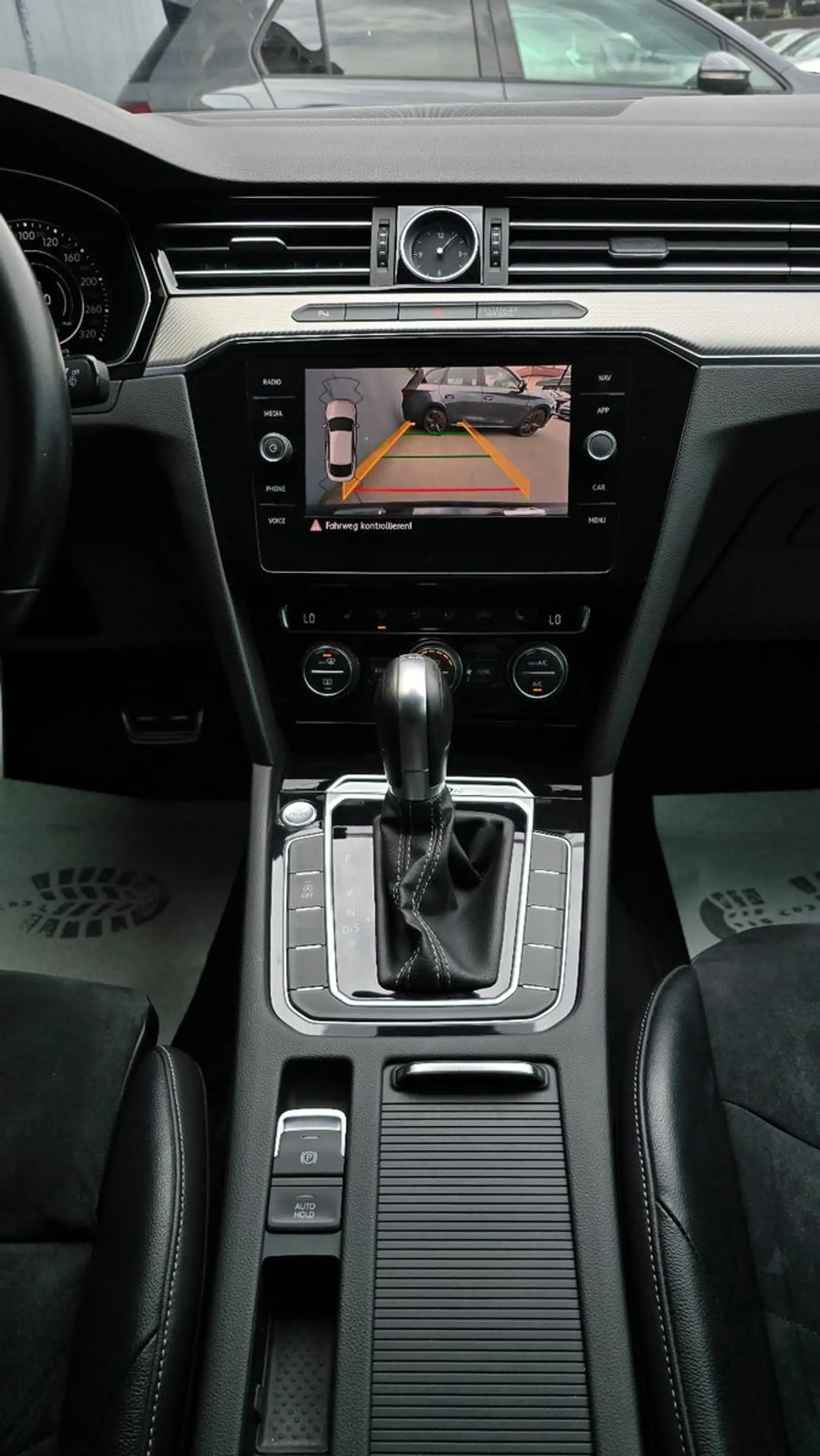 Volkswagen Arteon 2.0 TDI DSG 4M 3 x R-Line Pano/ACC/Kamera — photo 11