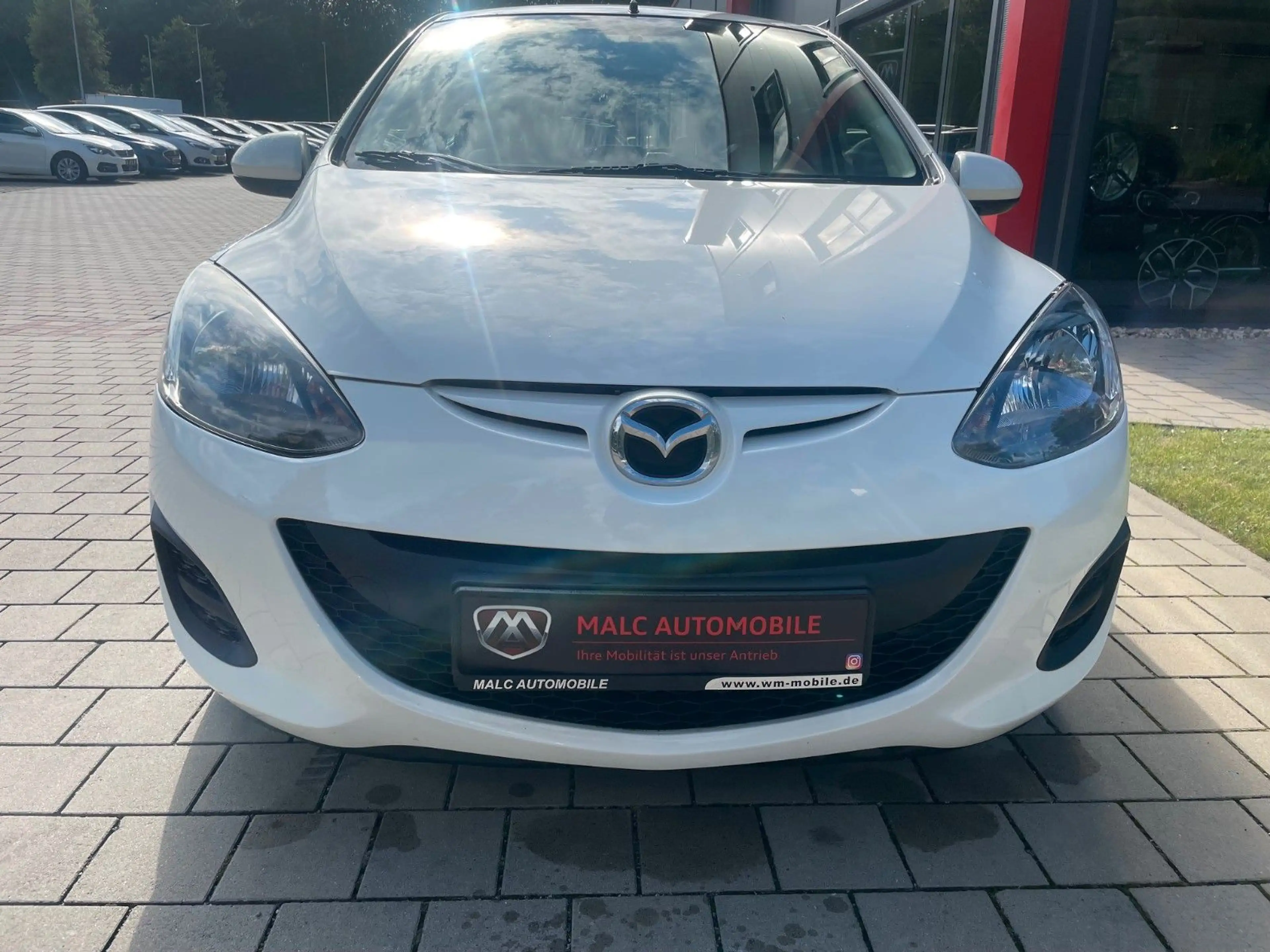 Mazda 2 Lim. 1.6 CD Center-Line(Tüv&Insp. neu/2 Hand) — photo 2