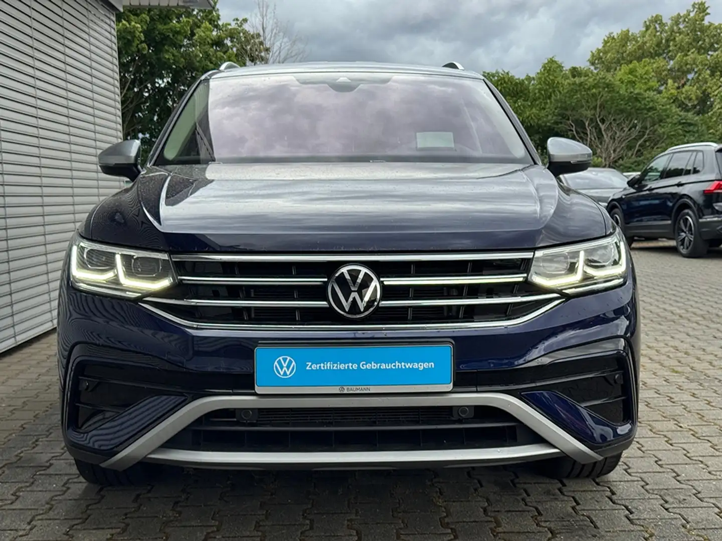 Volkswagen Tiguan Allspace 2.0 TSI 4MOTION *AHK*MATRIX*7S* Bleu - 2
