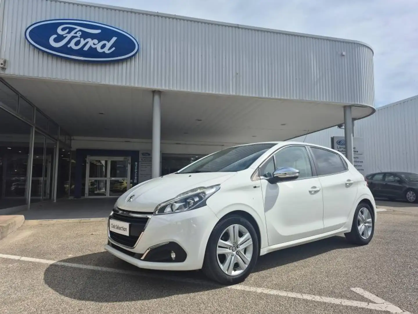 Peugeot 208 1.2 PureTech 82ch Style 5p Blanc - 1