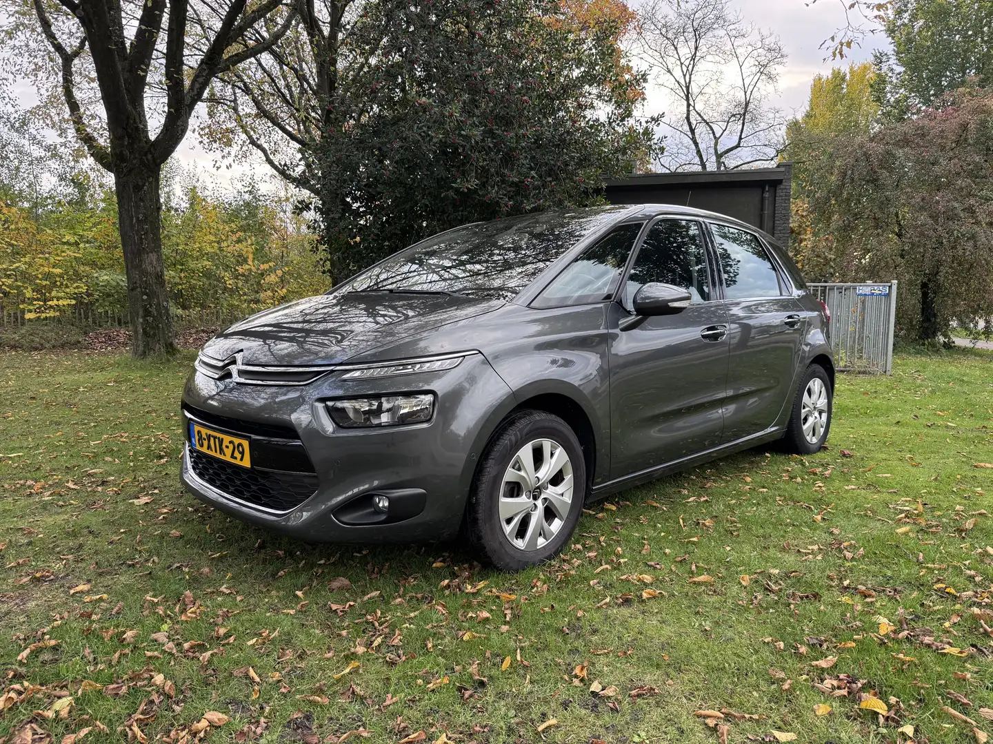 Citroen C4 Picasso C4 Picasso 1.6 e-THP Intensive Grijs - 1