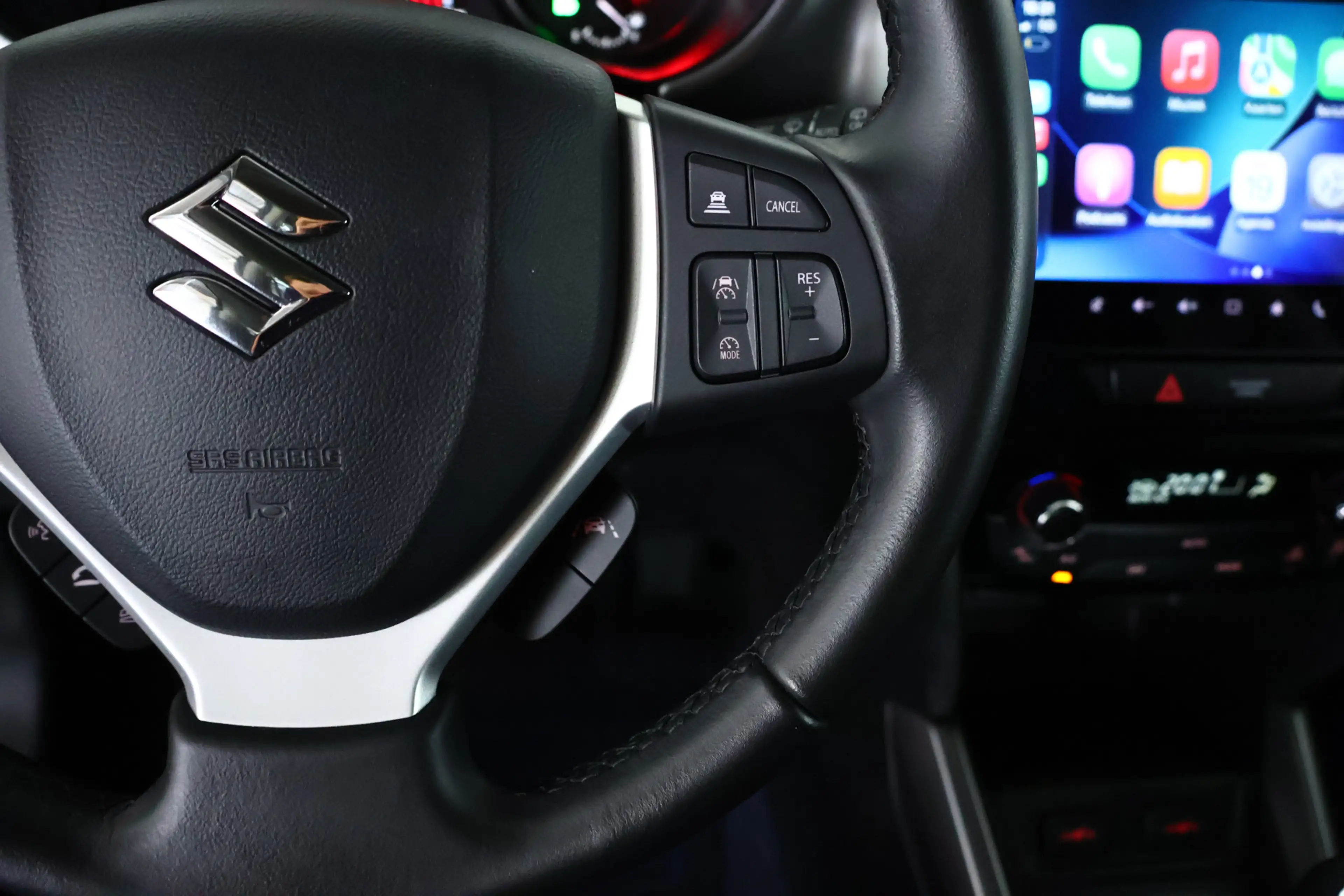 Suzuki Vitara 1.4 Boosterjet Smart Hybrid Navi / ACC / Carplay / — photo 19