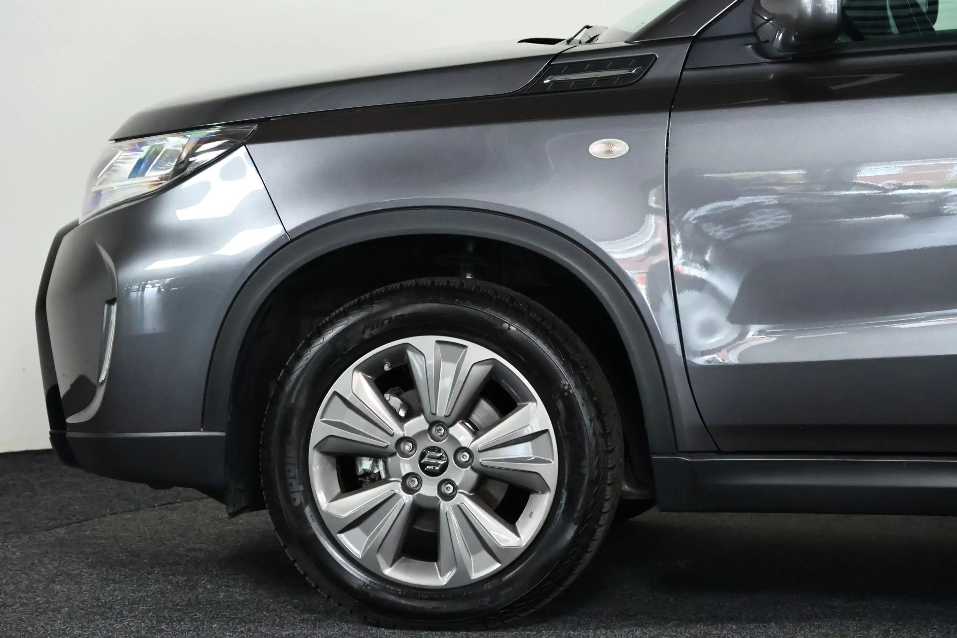 Suzuki Vitara 1.4 Boosterjet Smart Hybrid Navi / ACC / Carplay / — photo 30
