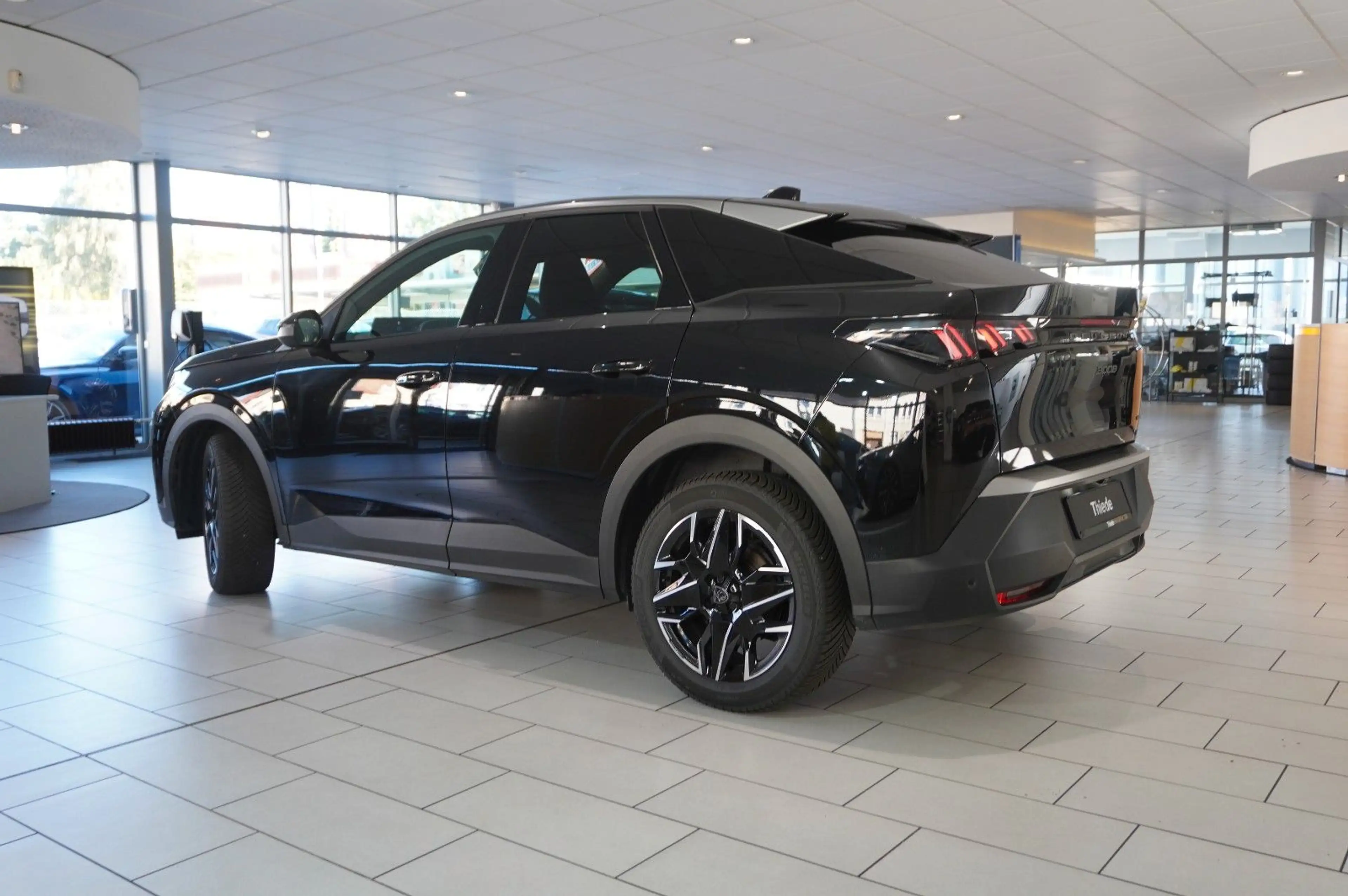 Peugeot 3008 Hybrid 145 ALLURE E-DSC NAVI/LED/KAMERA — photo 11