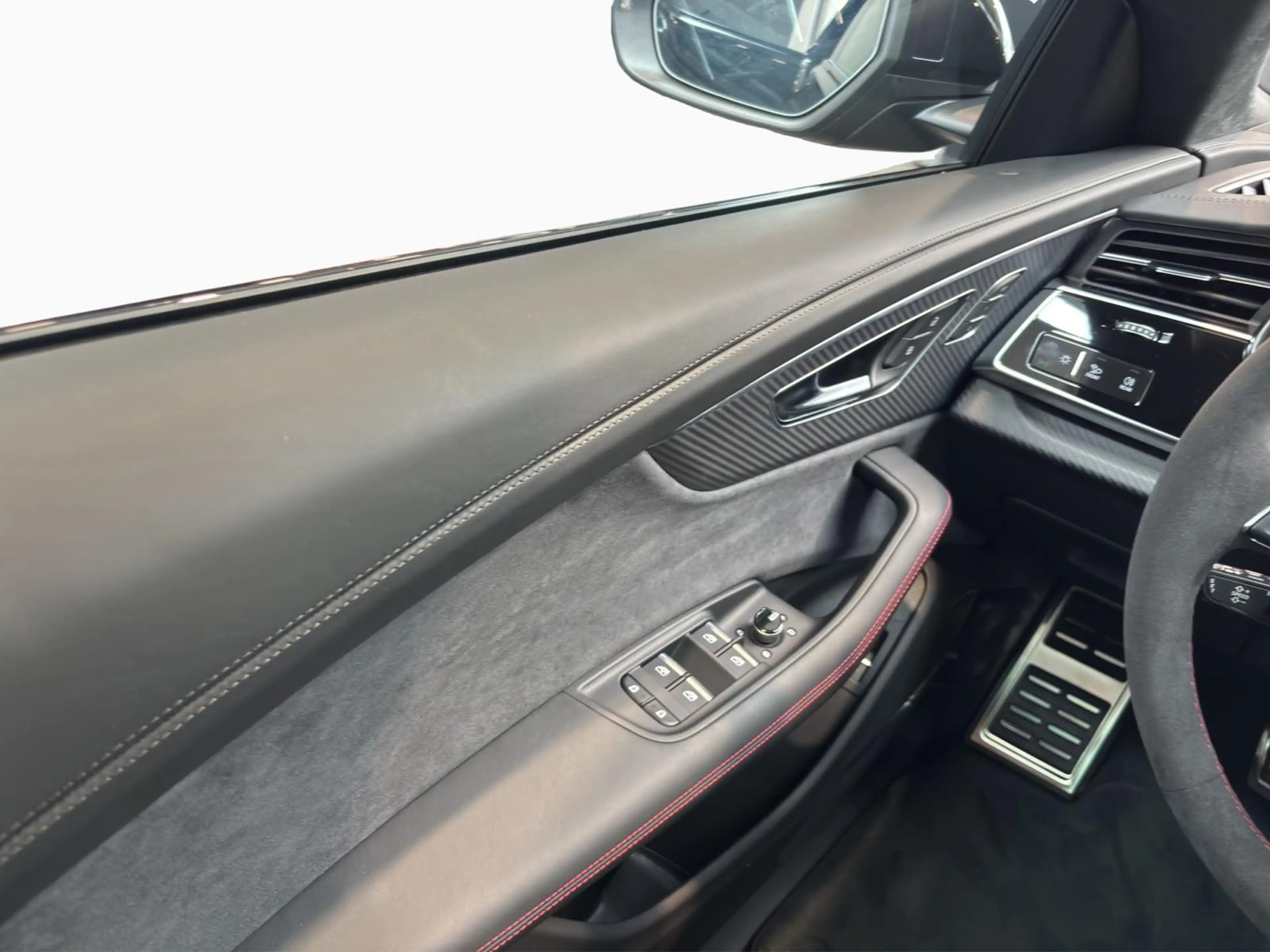 Audi RS Q8 TFSI quattro tiptronic Performance — photo 14