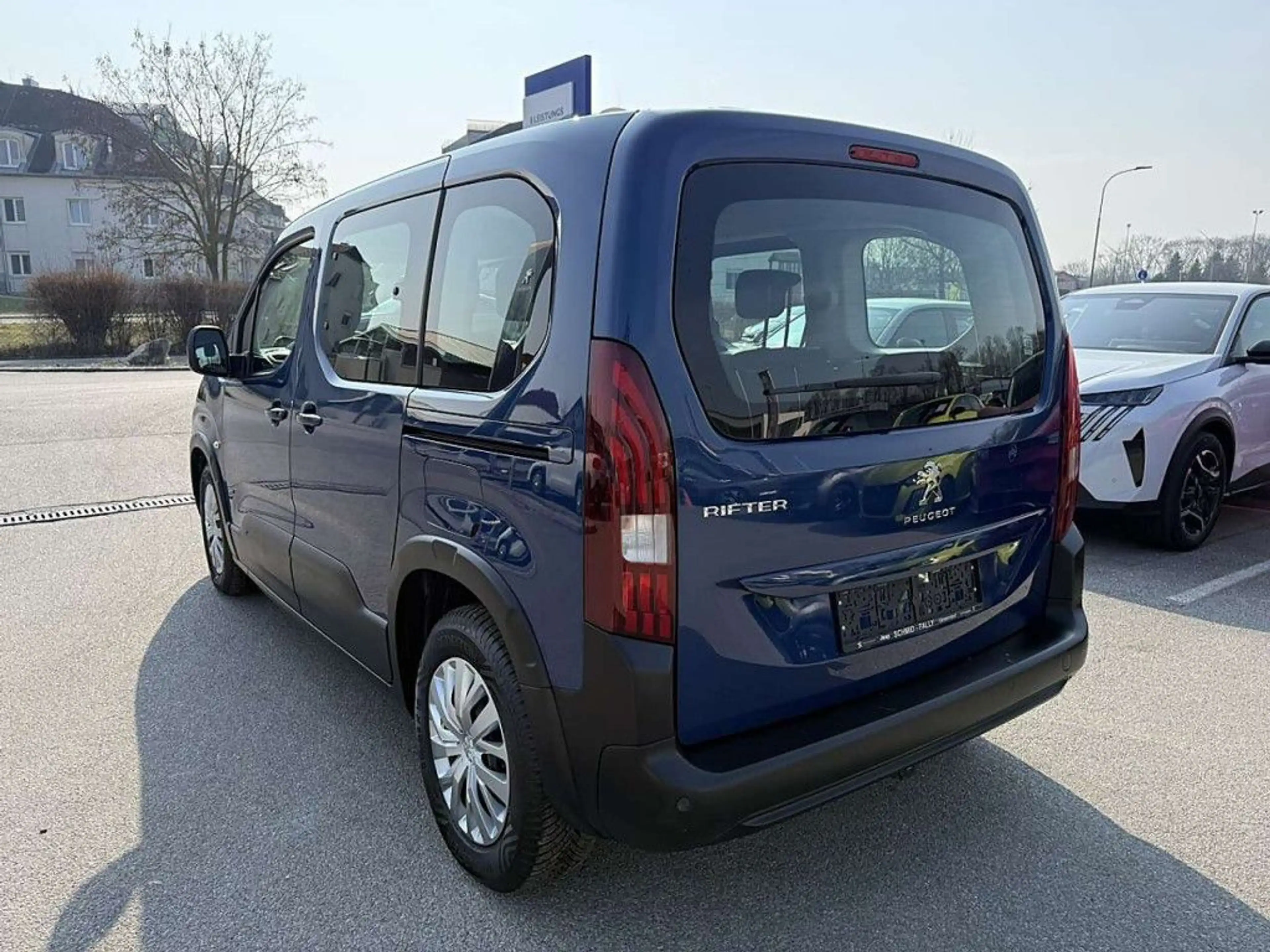 Peugeot Rifter 1,5 BlueHDI 100 S&S Active — photo 5